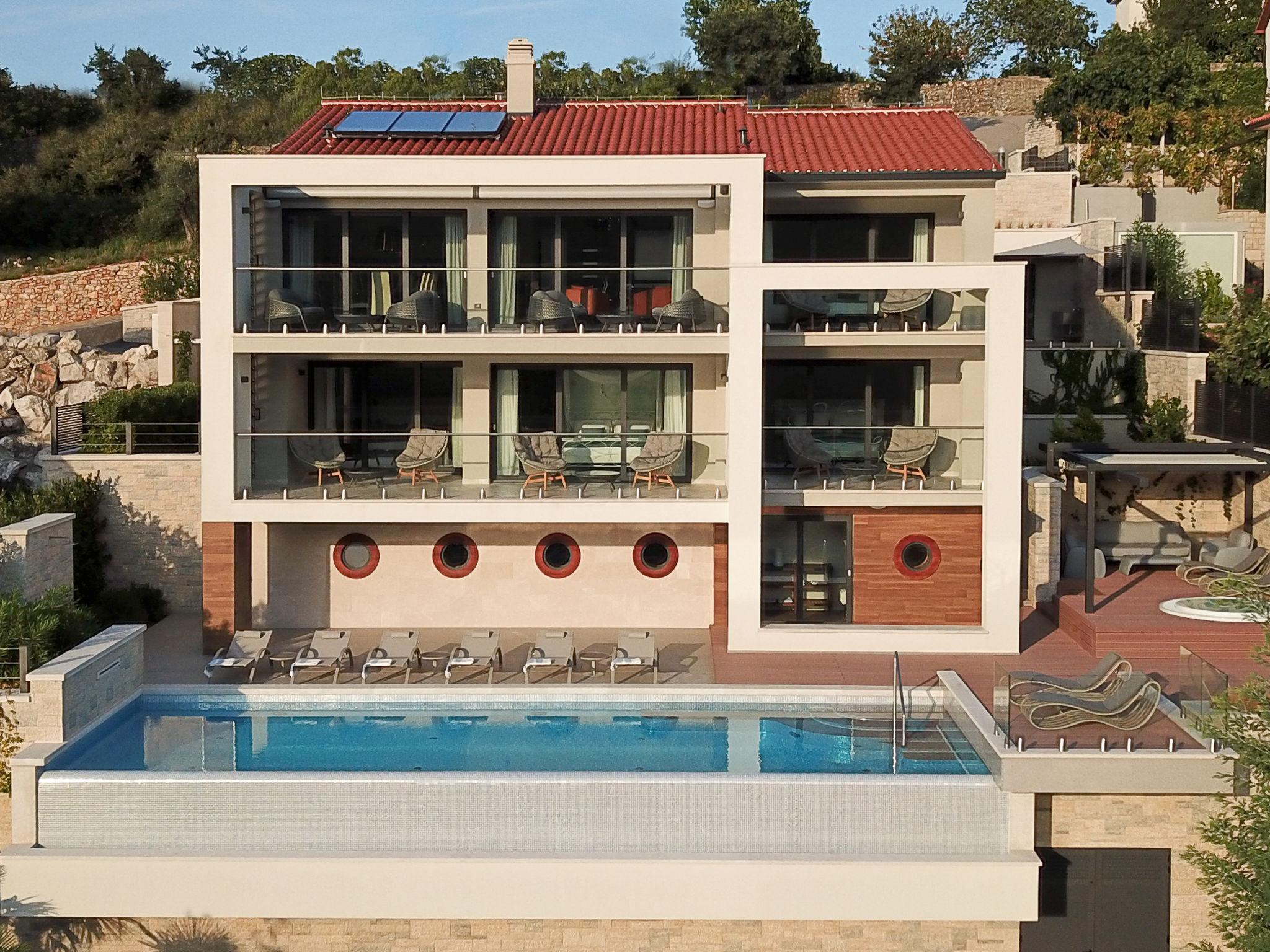 Foto 76 - Casa de 5 habitaciones en Labin con piscina privada y vistas al mar