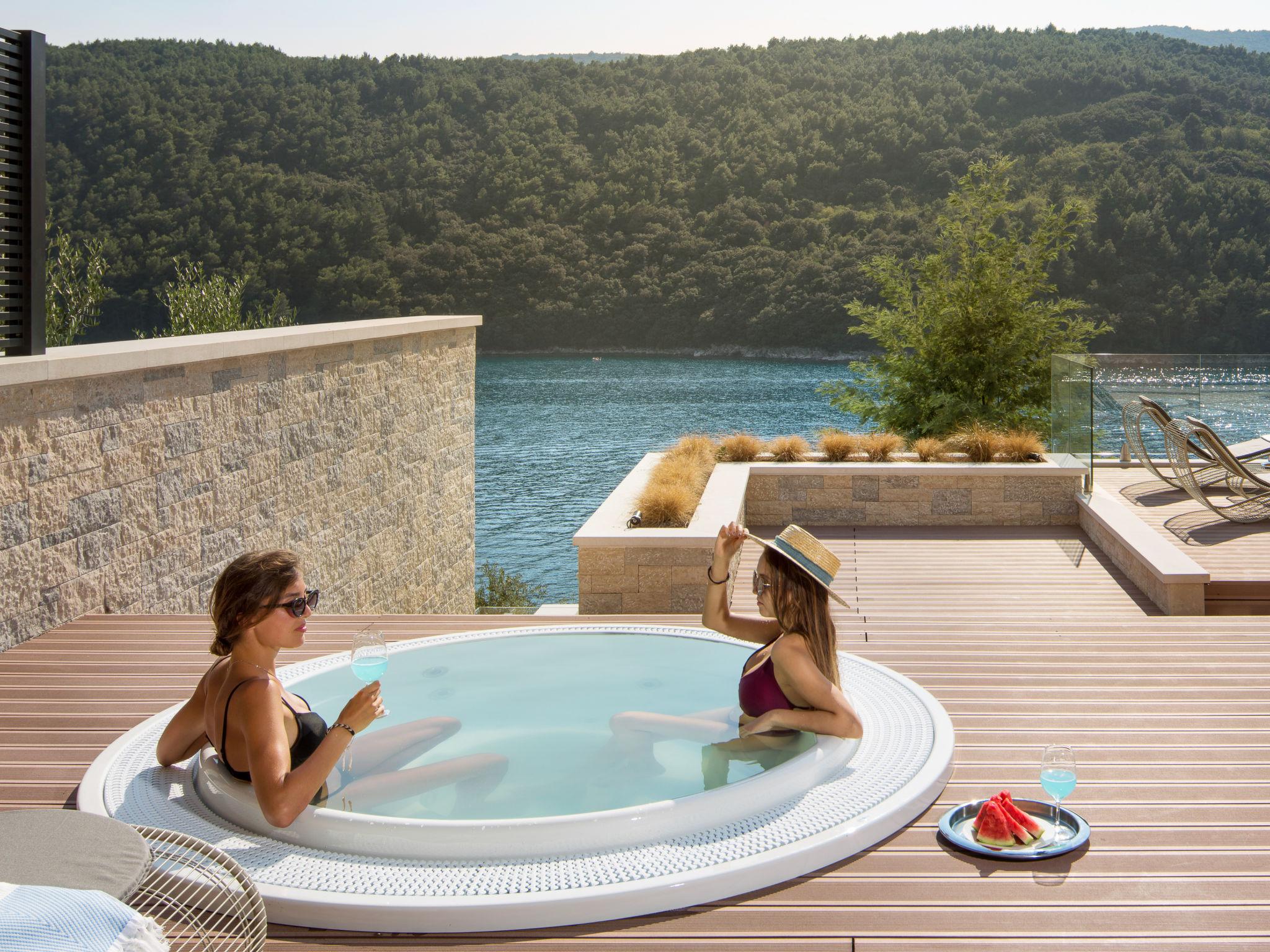 Photo 4 - Maison de 5 chambres à Labin avec piscine privée et vues à la mer