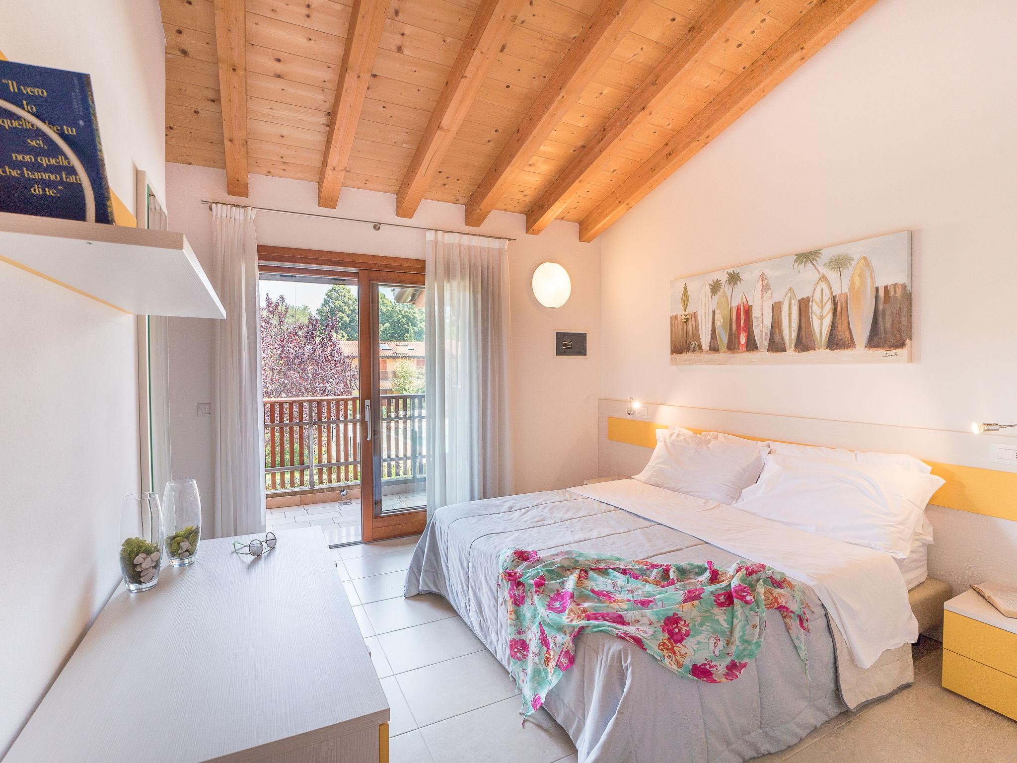 Foto 15 - Haus mit 2 Schlafzimmern in Lignano Sabbiadoro mit schwimmbad und blick aufs meer