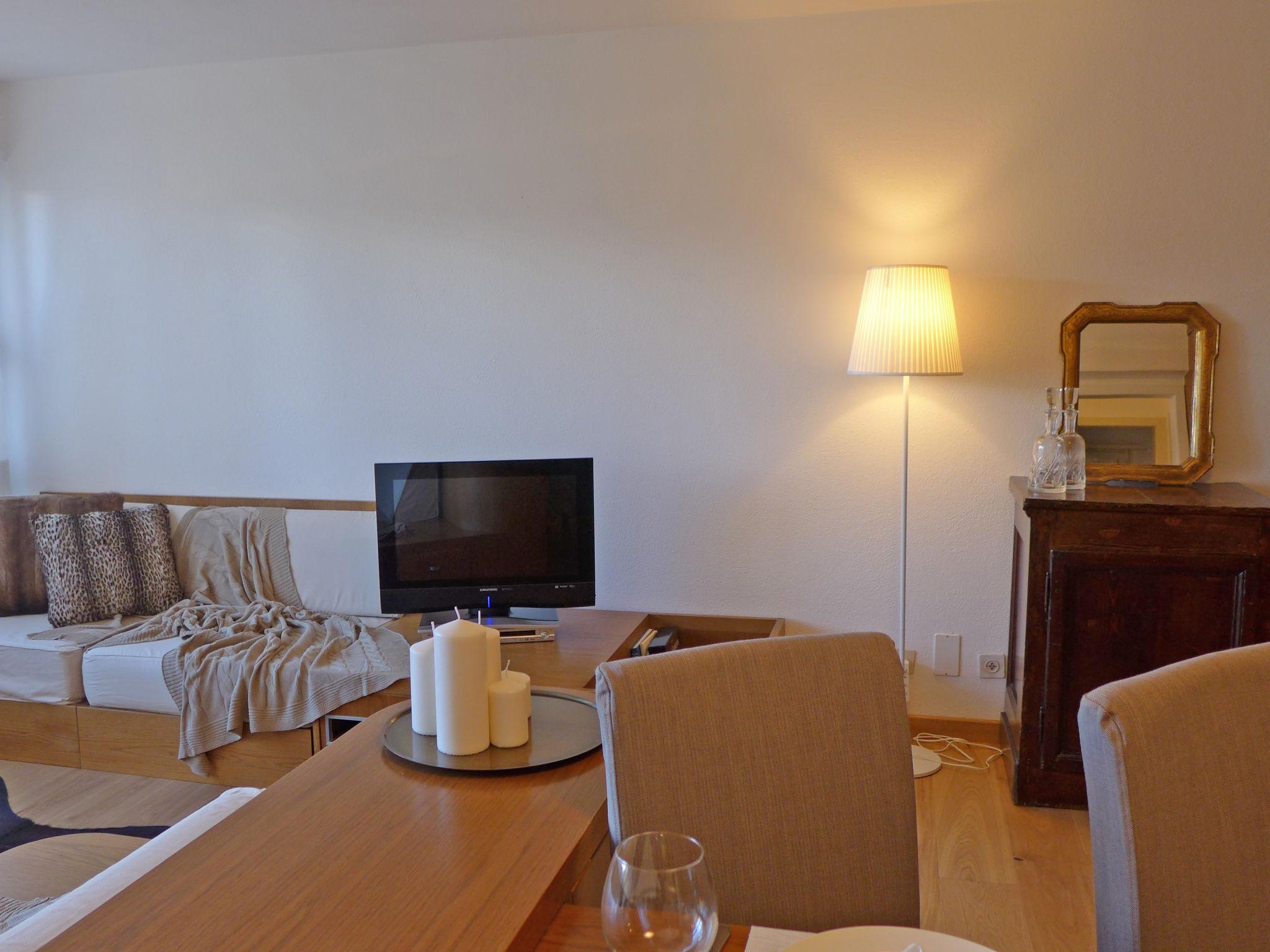 Photo 10 - 2 bedroom Apartment in Sankt Moritz with garden