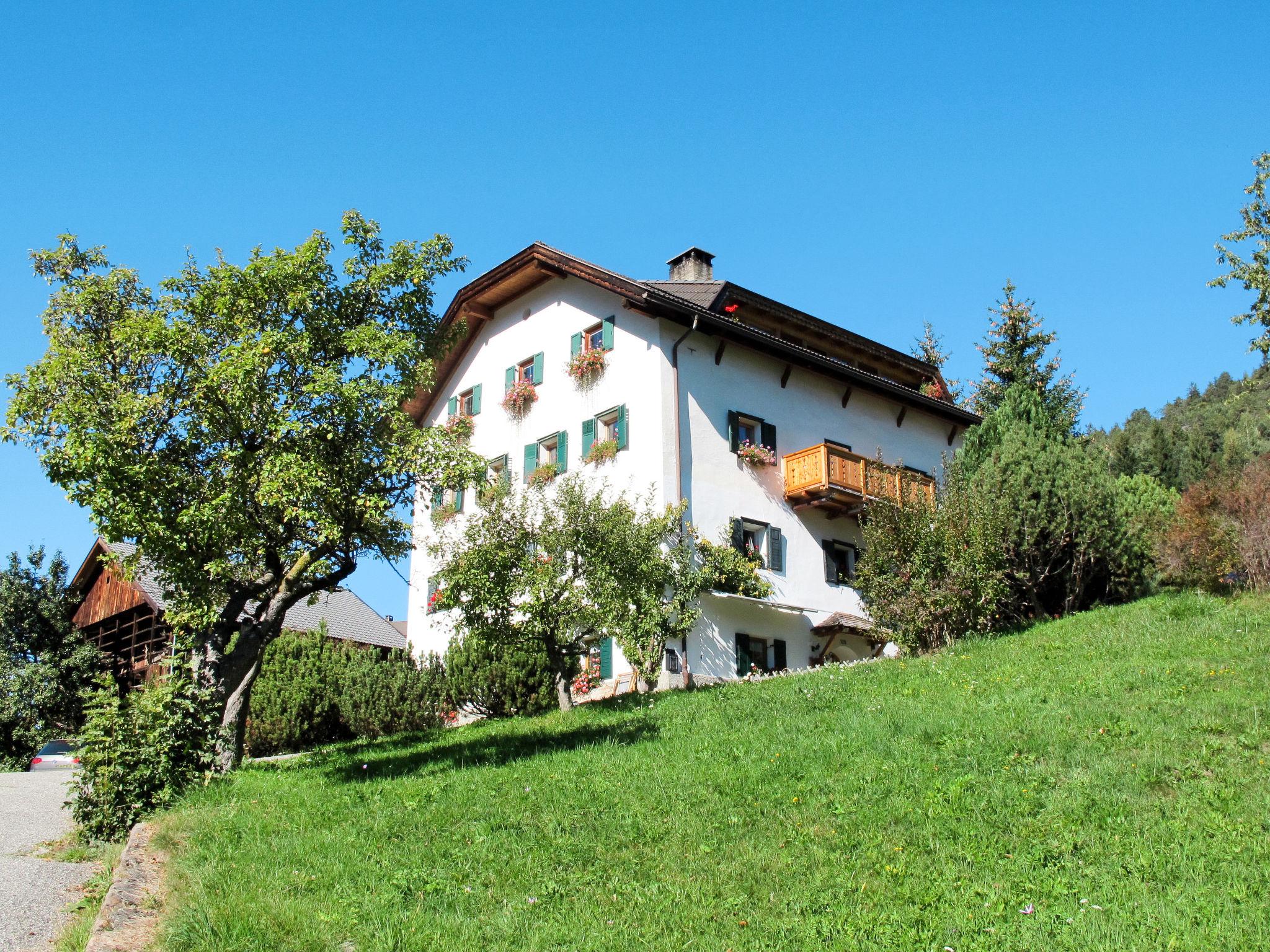 Foto 1 - Appartamento con 3 camere da letto a Ortisei con vista sulle montagne