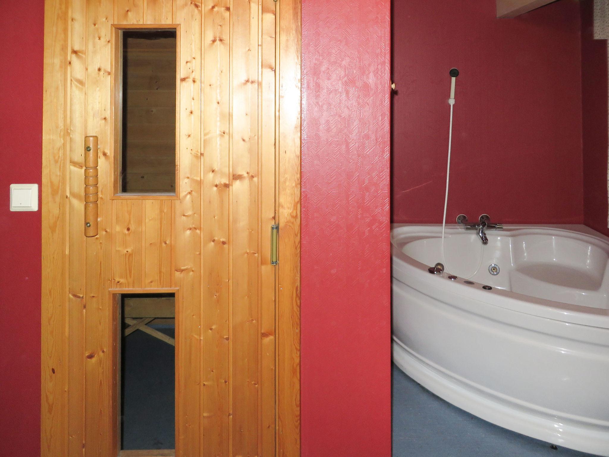Foto 12 - Casa con 3 camere da letto a Os con terrazza e sauna