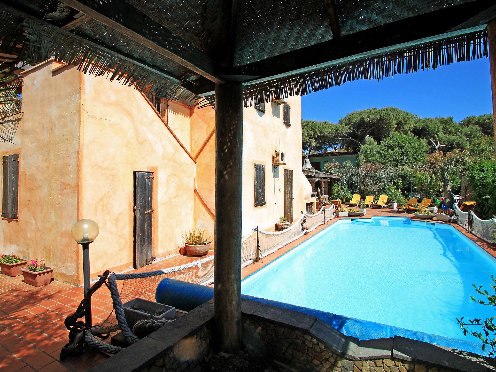 Foto 38 - Haus mit 7 Schlafzimmern in Valledoria mit privater pool und blick aufs meer