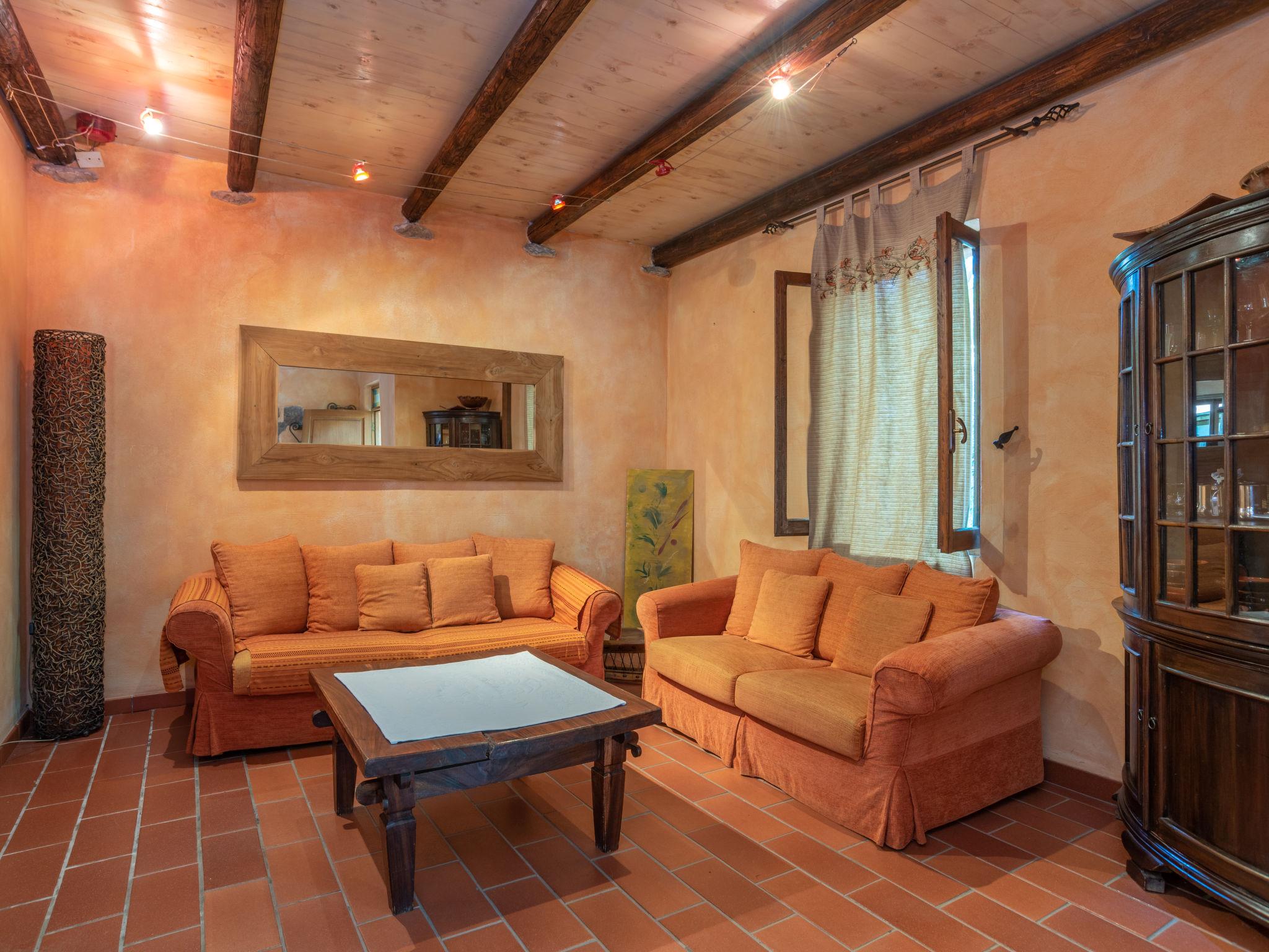 Foto 7 - Casa de 7 habitaciones en Valledoria con piscina privada y vistas al mar