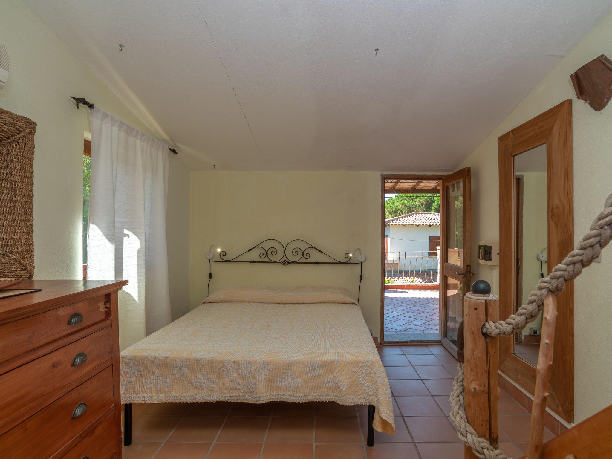 Foto 28 - Haus mit 7 Schlafzimmern in Valledoria mit privater pool und blick aufs meer