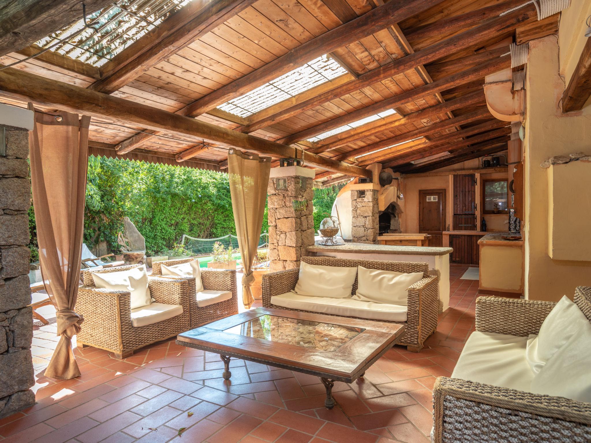 Foto 3 - Casa con 7 camere da letto a Valledoria con piscina privata e vista mare