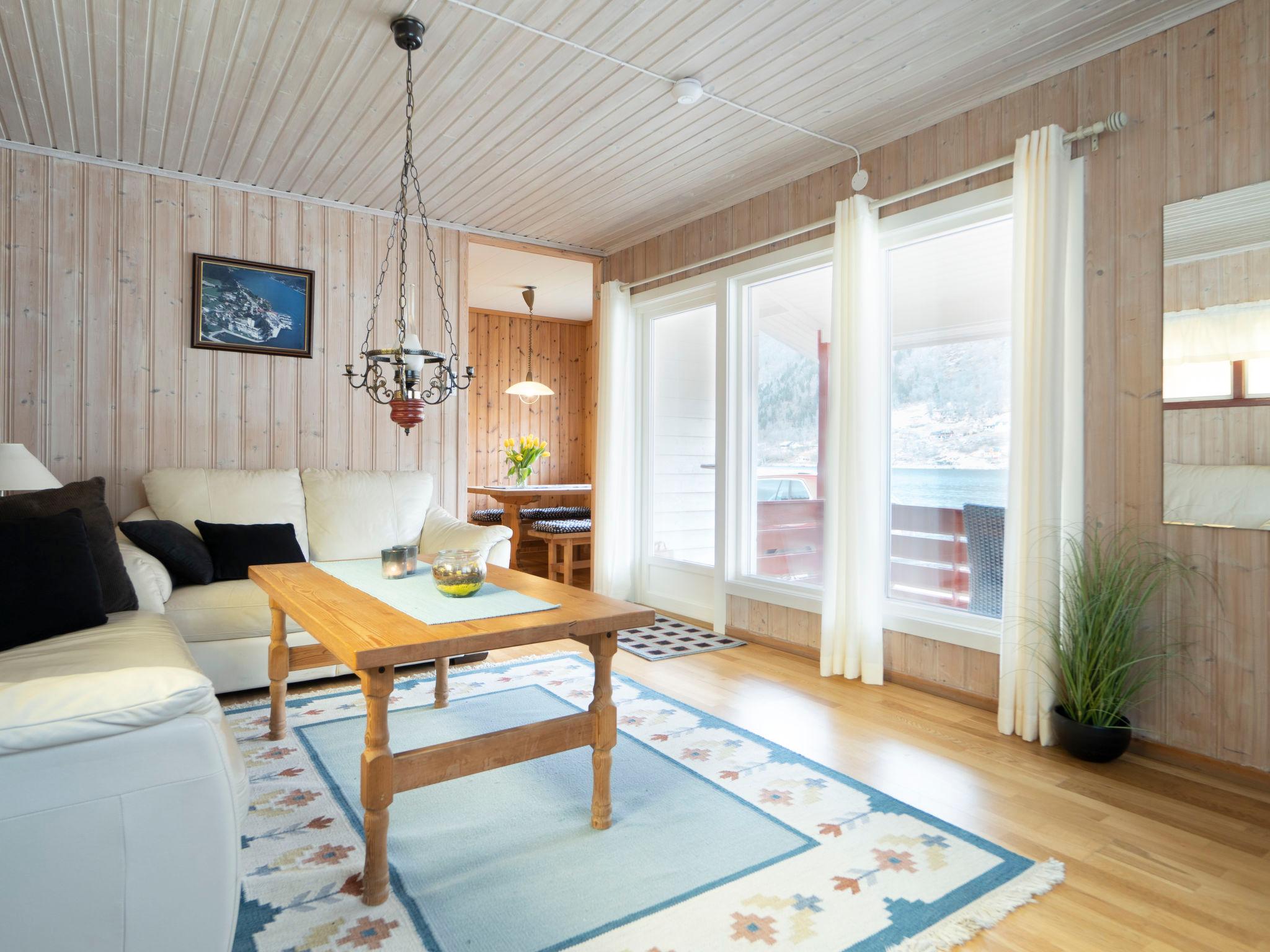 Foto 2 - Casa con 2 camere da letto a Balestrand con giardino e terrazza