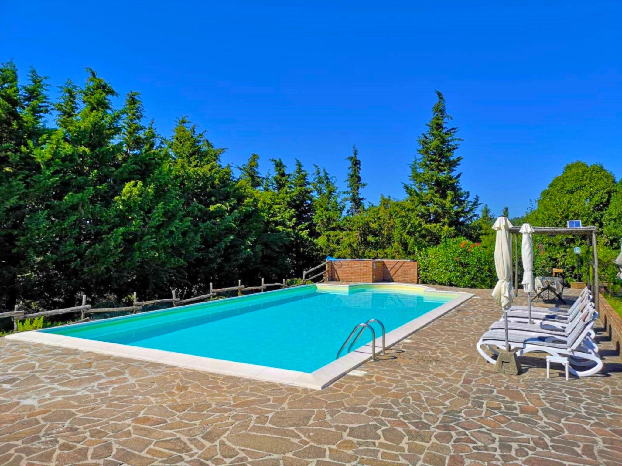 Photo 21 - Maison de 2 chambres à Pomarance avec piscine privée et jardin