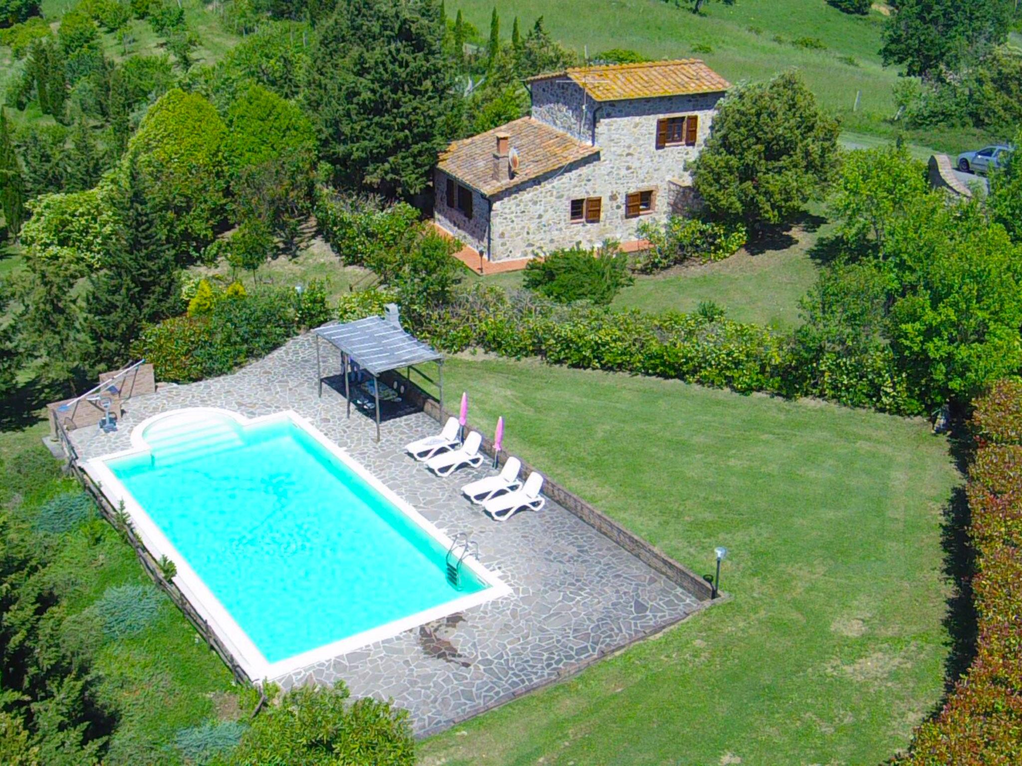 Foto 1 - Casa con 2 camere da letto a Pomarance con piscina privata e giardino