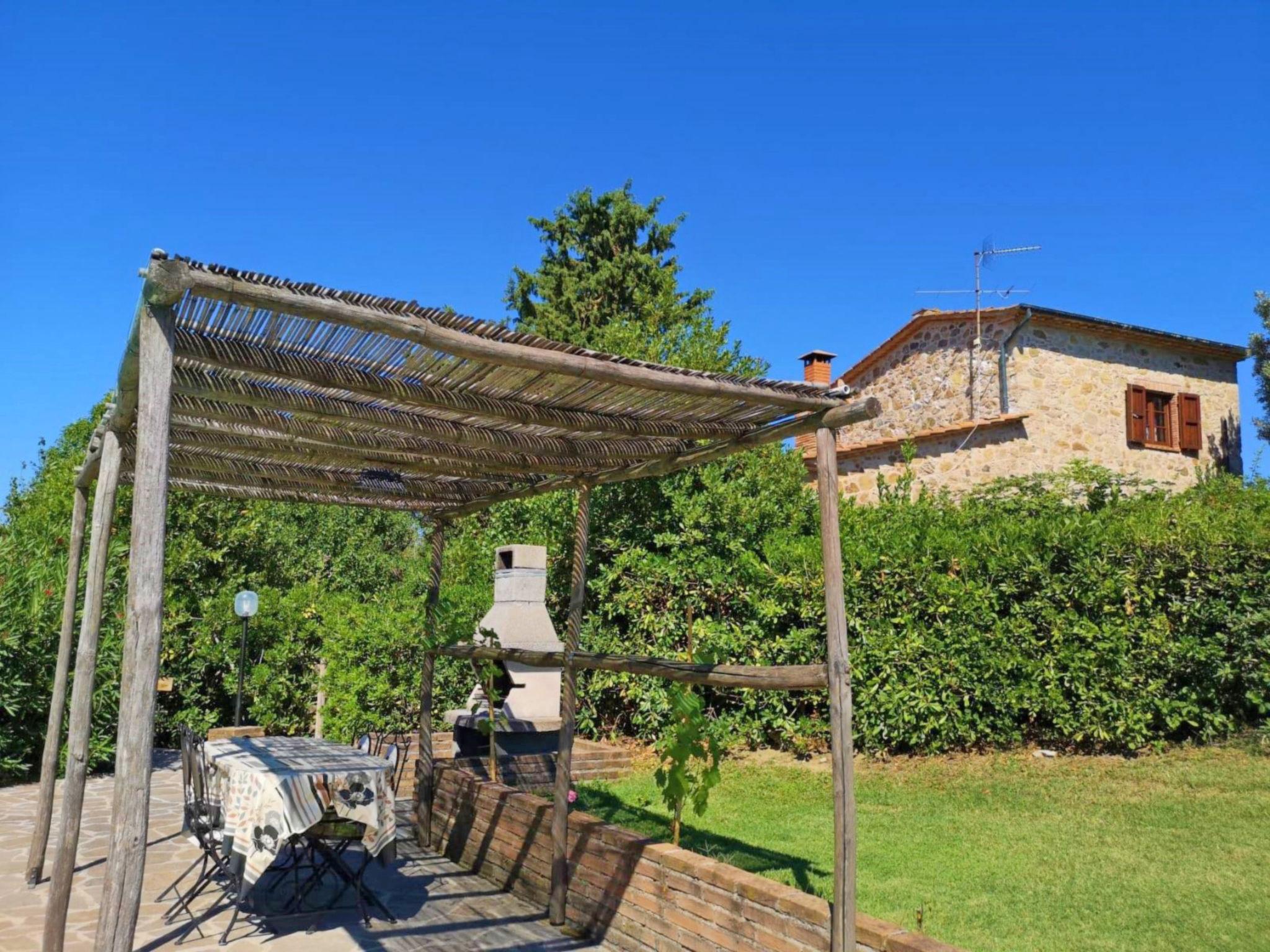 Photo 22 - Maison de 2 chambres à Pomarance avec piscine privée et jardin