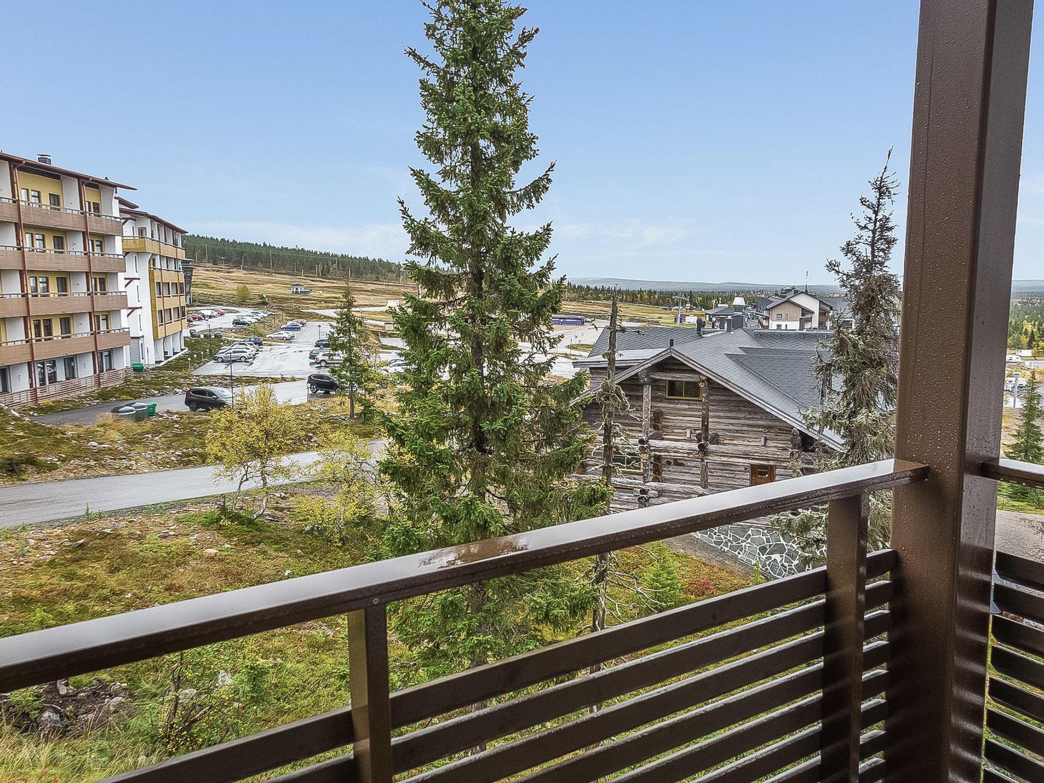 Foto 12 - Haus mit 1 Schlafzimmer in Kolari mit sauna und blick auf die berge