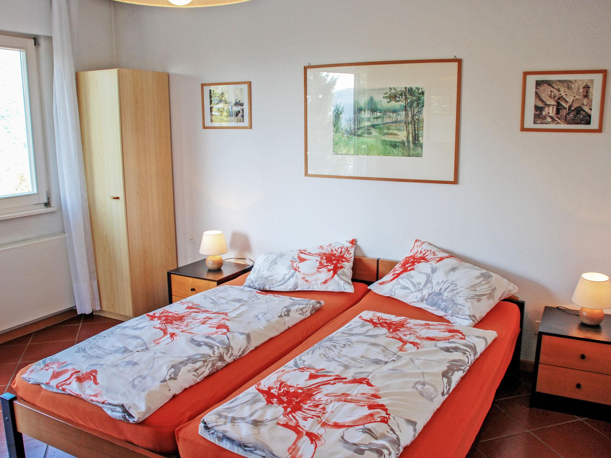 Foto 4 - Appartamento con 1 camera da letto a Collina d'Oro con vista sulle montagne