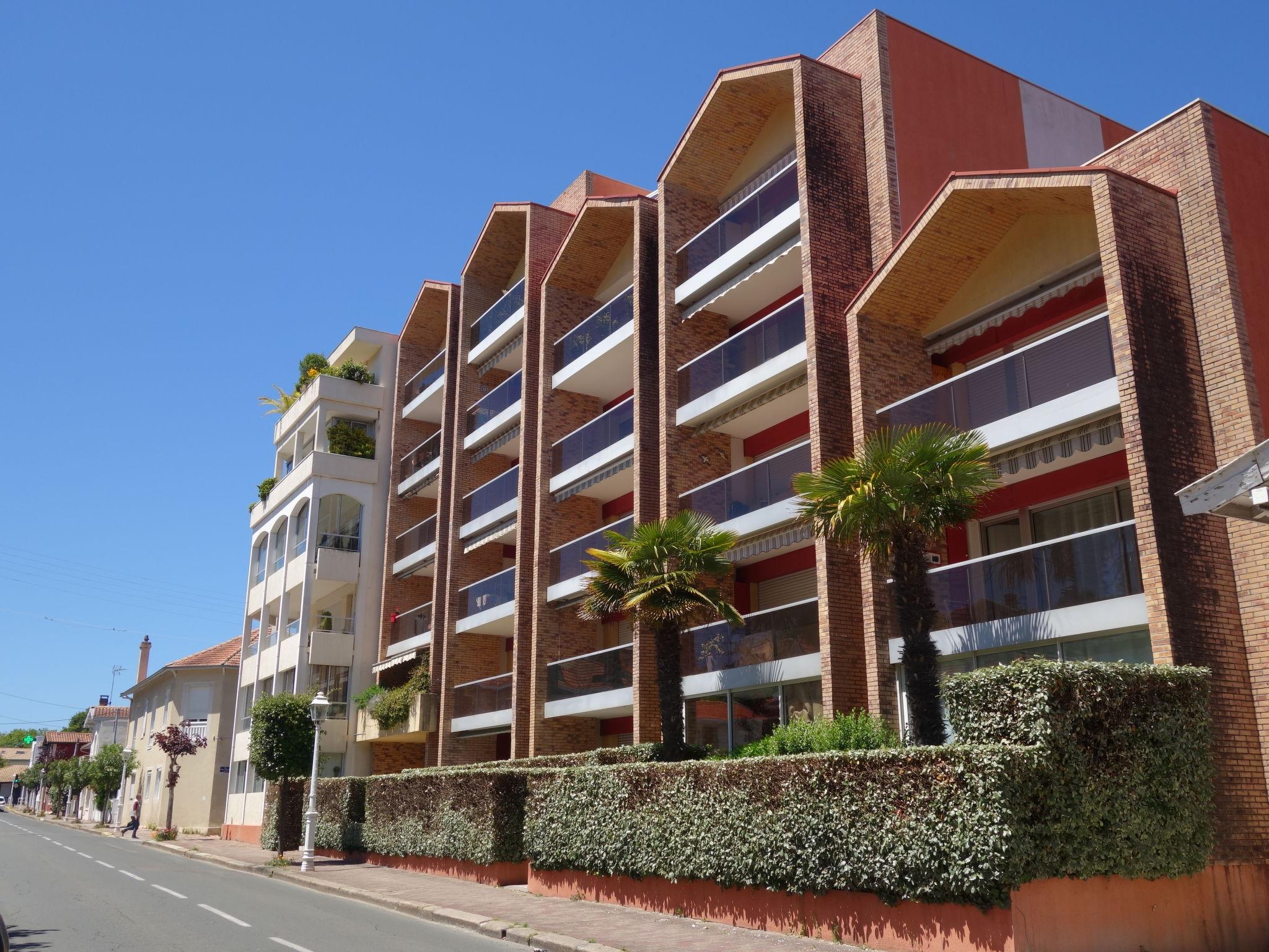 Foto 2 - Apartamento de 1 habitación en Arcachon con terraza y vistas al mar