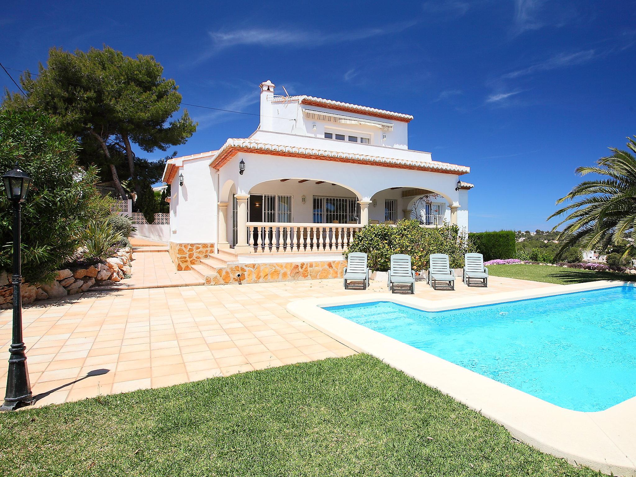 Foto 15 - Casa con 3 camere da letto a Jávea con piscina privata e giardino