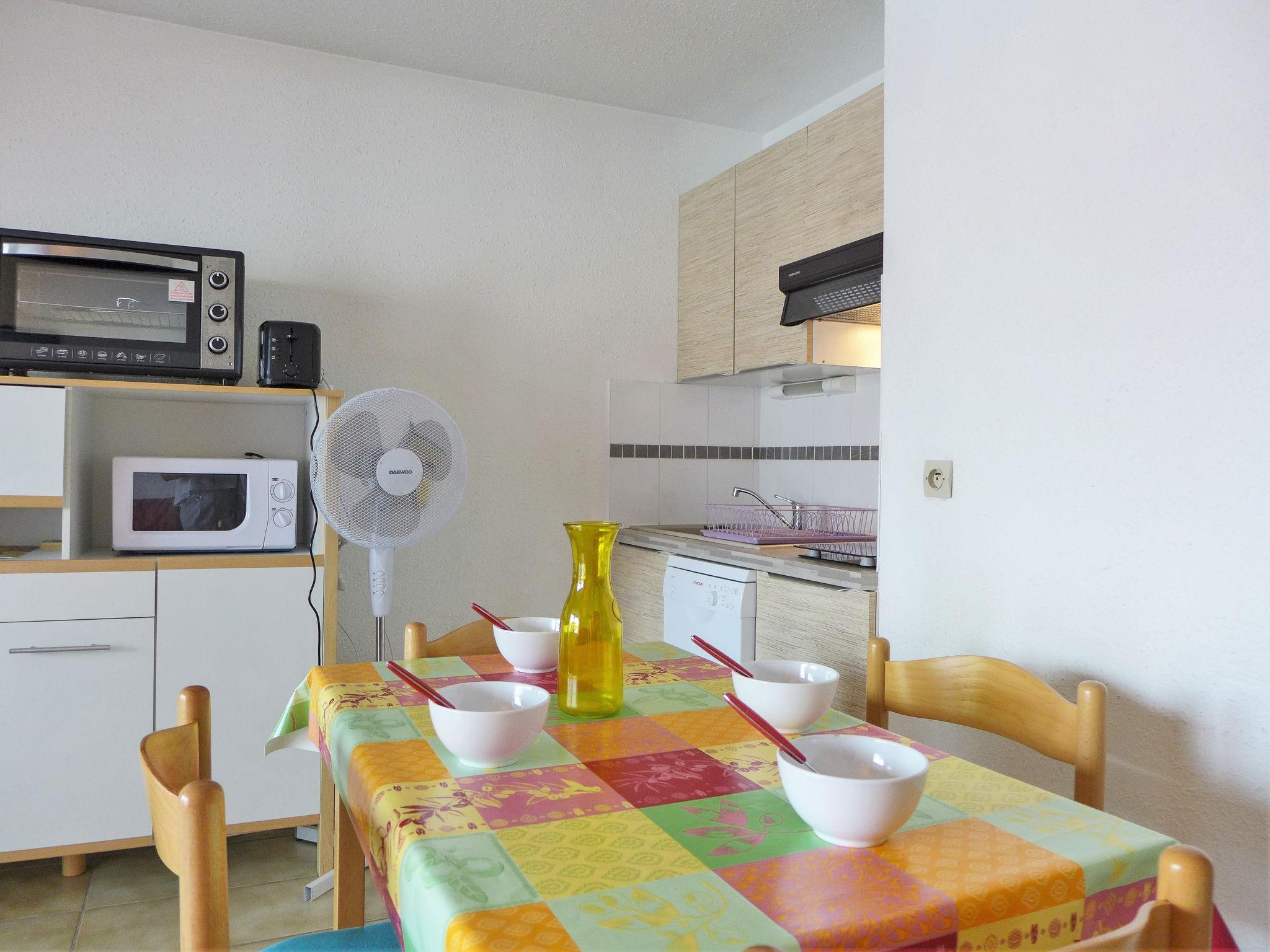 Photo 3 - 1 bedroom Apartment in Bidart with swimming pool and sea view