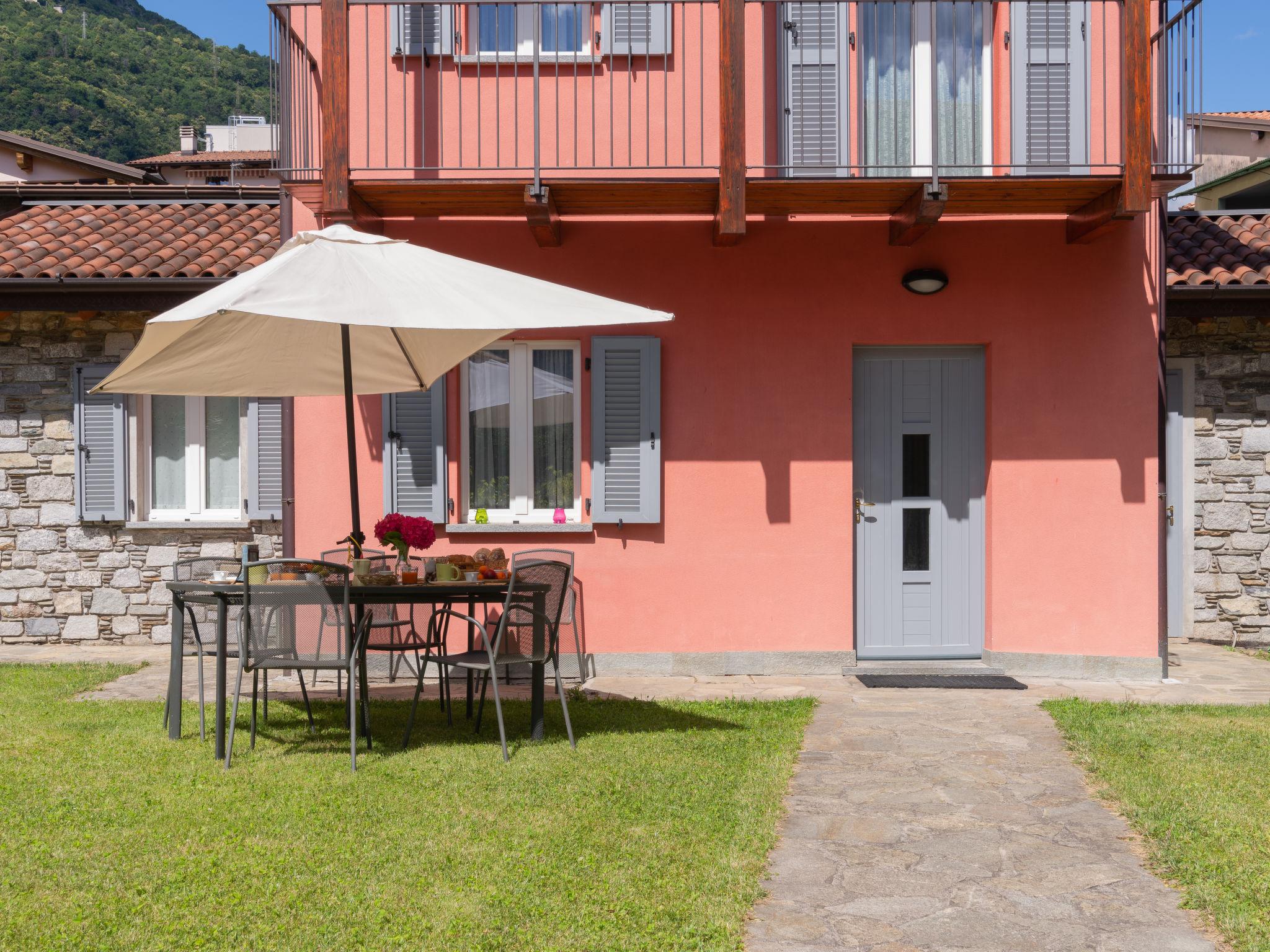 Foto 18 - Casa de 3 quartos em Gravedona ed Uniti com terraço e vista para a montanha