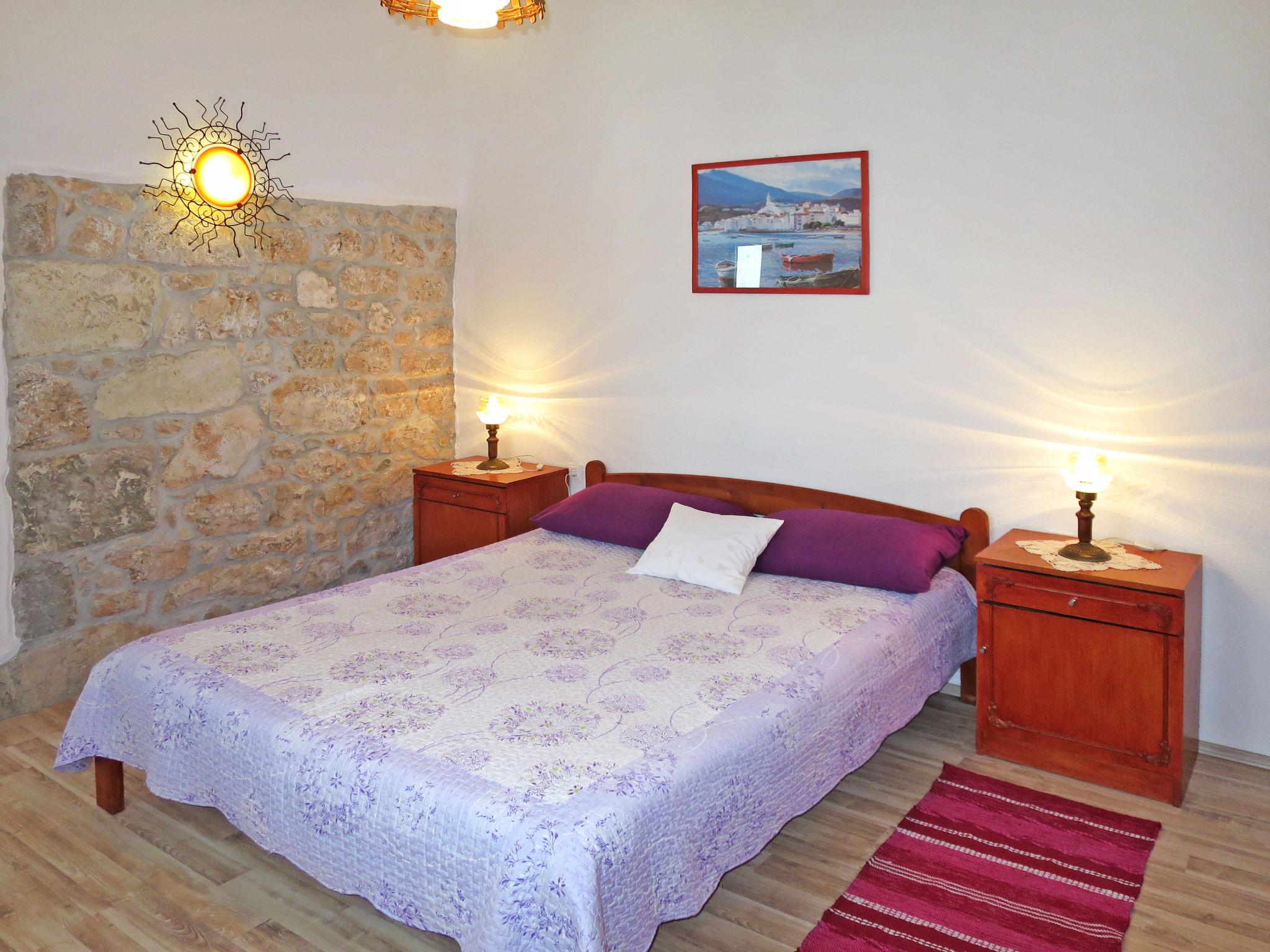 Foto 5 - Casa con 2 camere da letto a Posedarje con terrazza e vista mare