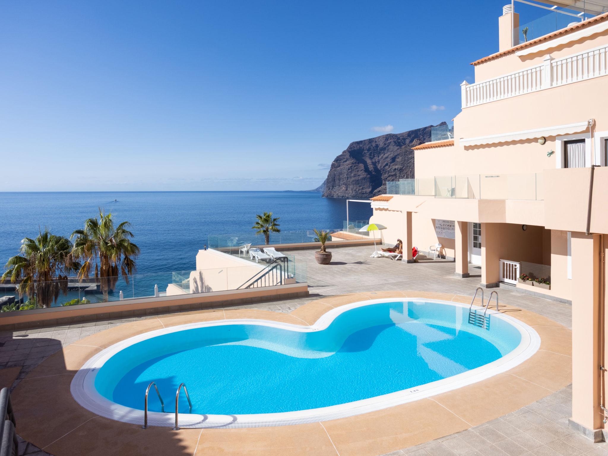 Photo 1 - Appartement de 1 chambre à Santiago del Teide avec piscine et vues à la mer