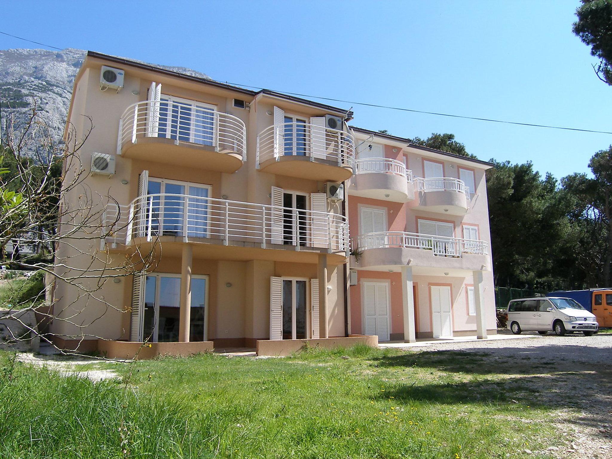 Photo 15 - Appartement de 1 chambre à Makarska avec vues à la mer