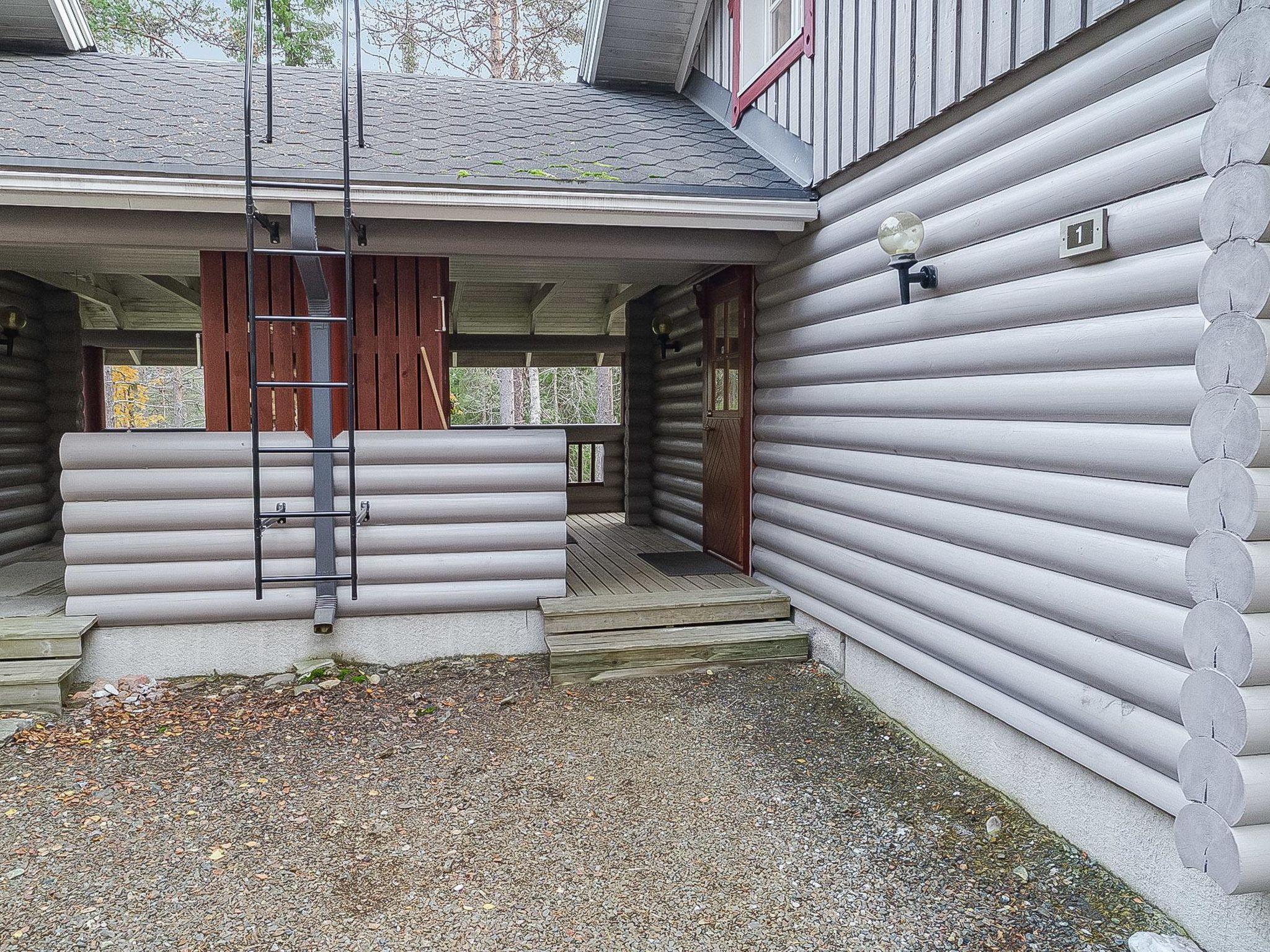 Foto 5 - Haus mit 1 Schlafzimmer in Kolari mit sauna und blick auf die berge