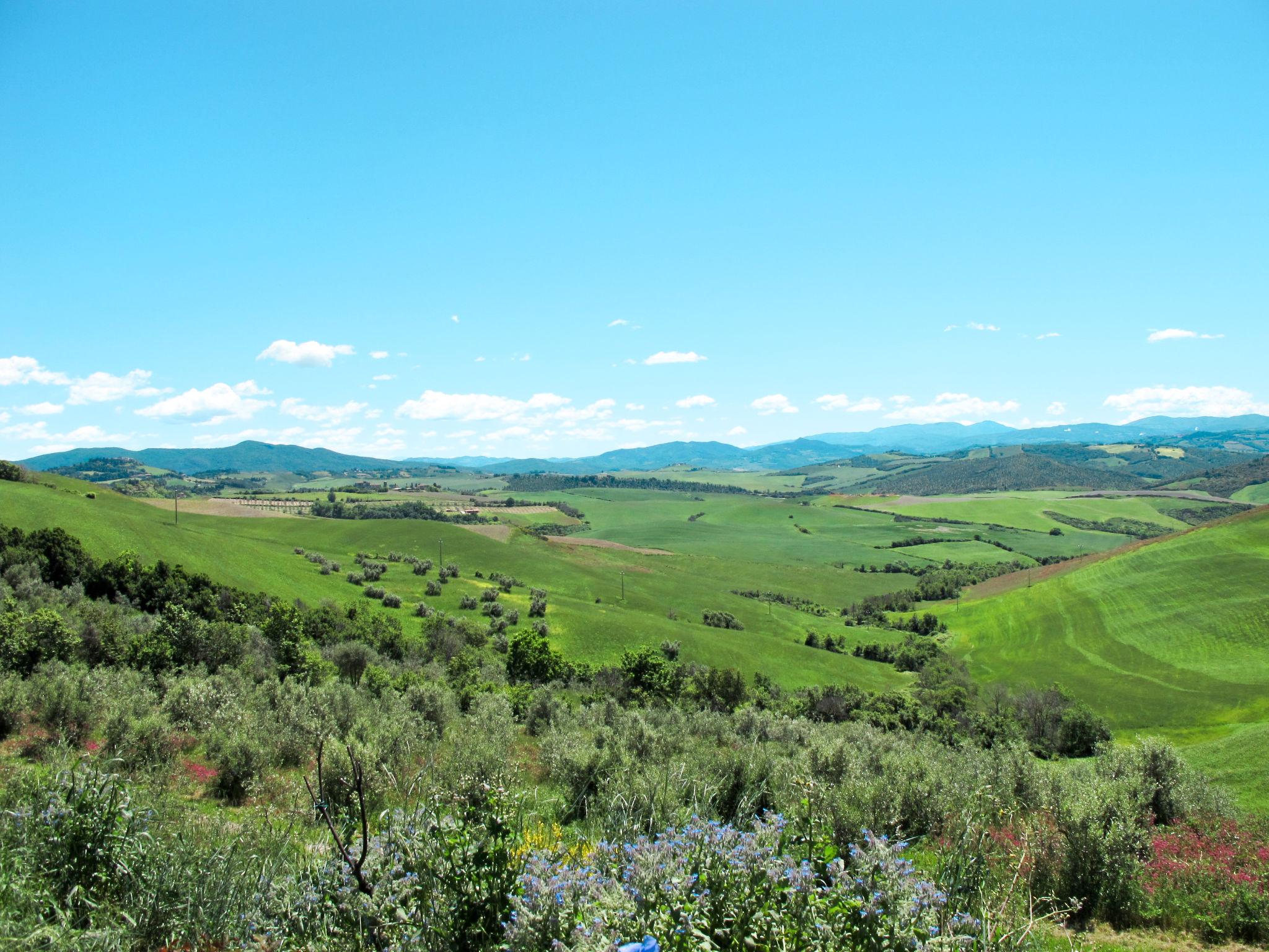 Photo 28 - Apartment in Castelnuovo di Val di Cecina with swimming pool and garden