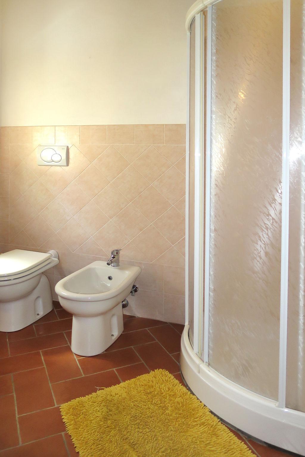 Photo 18 - Apartment in Castelnuovo di Val di Cecina with swimming pool and garden