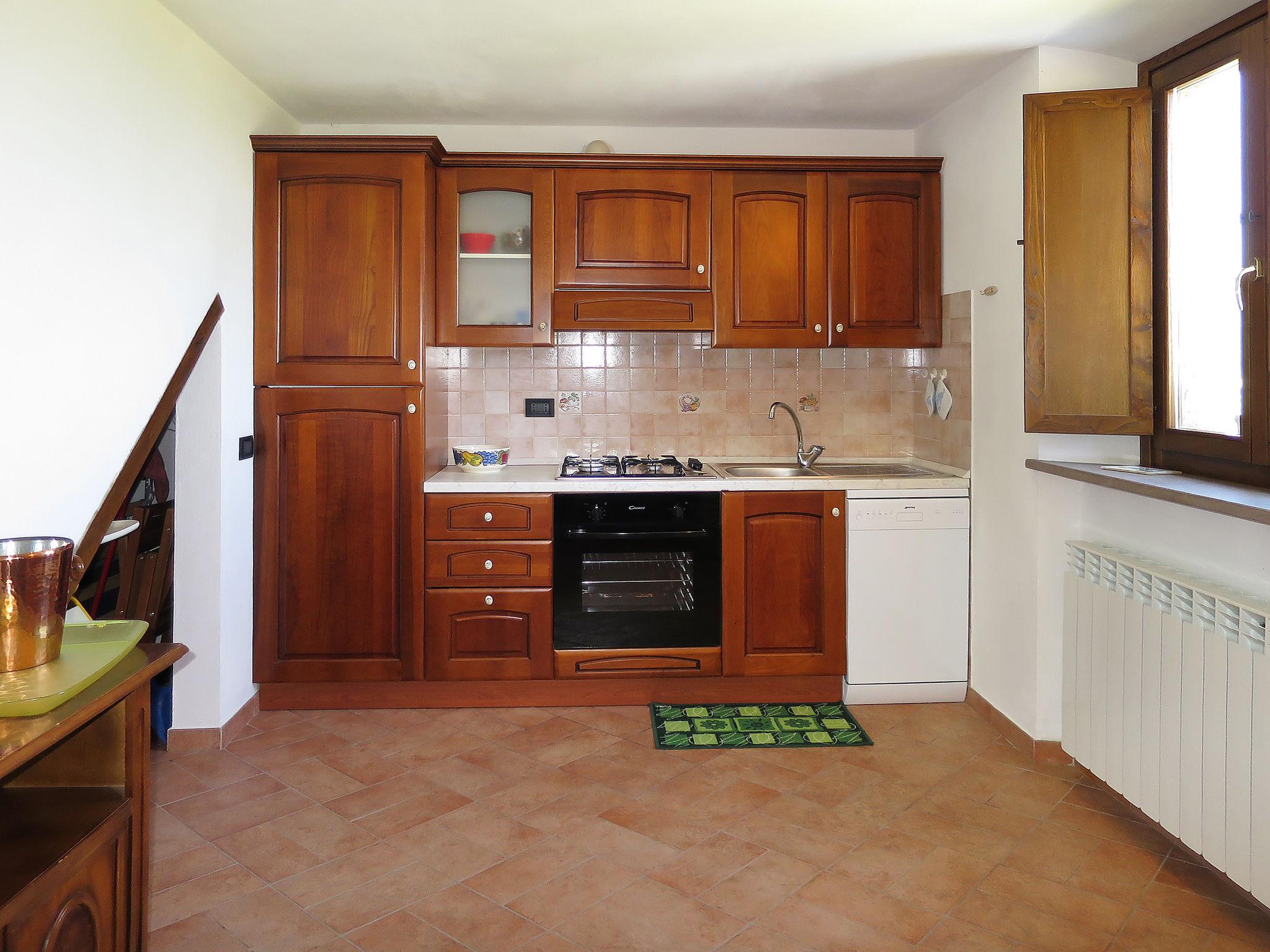 Photo 18 - 3 bedroom House in Castelnuovo di Val di Cecina with private pool and garden