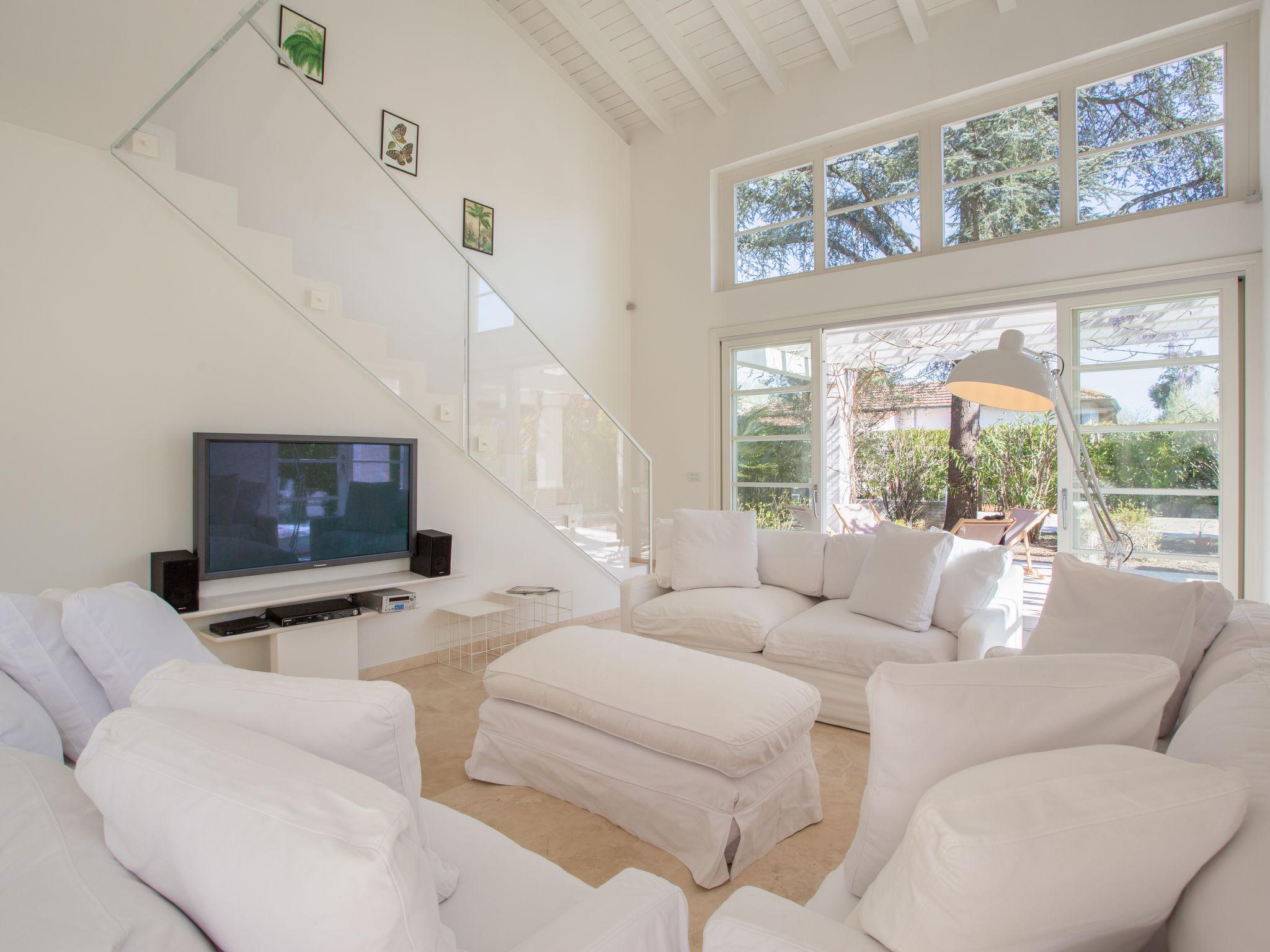 Photo 8 - 4 bedroom House in Forte dei Marmi with garden and sea view