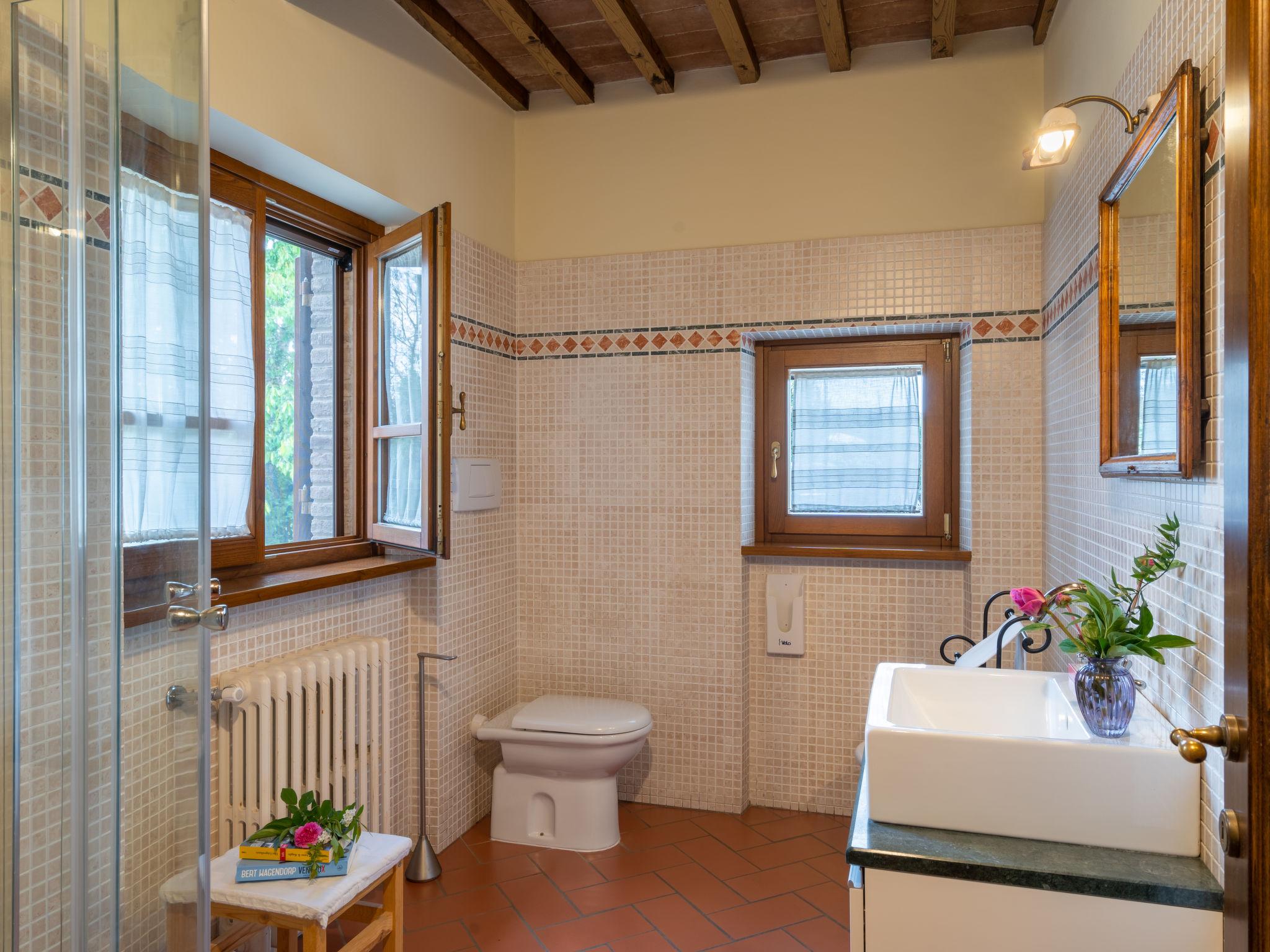Photo 21 - Maison de 3 chambres à Civitella in Val di Chiana avec piscine et jardin
