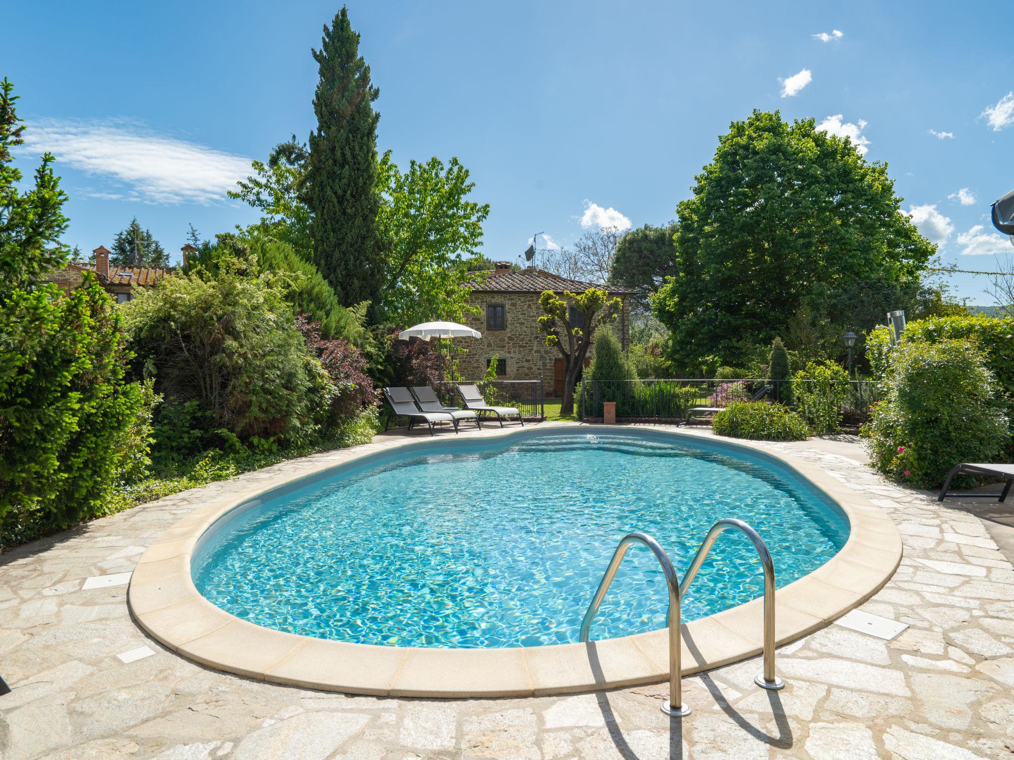 Foto 1 - Haus mit 5 Schlafzimmern in Civitella in Val di Chiana mit privater pool und garten