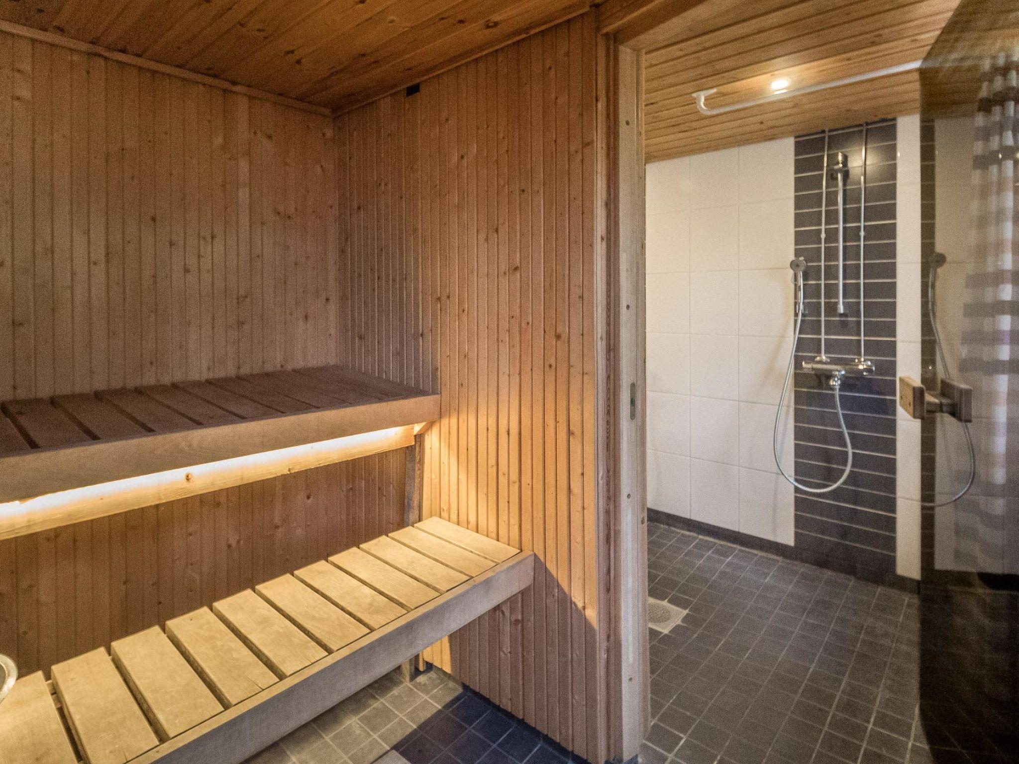 Photo 21 - 3 bedroom House in Lohja with sauna