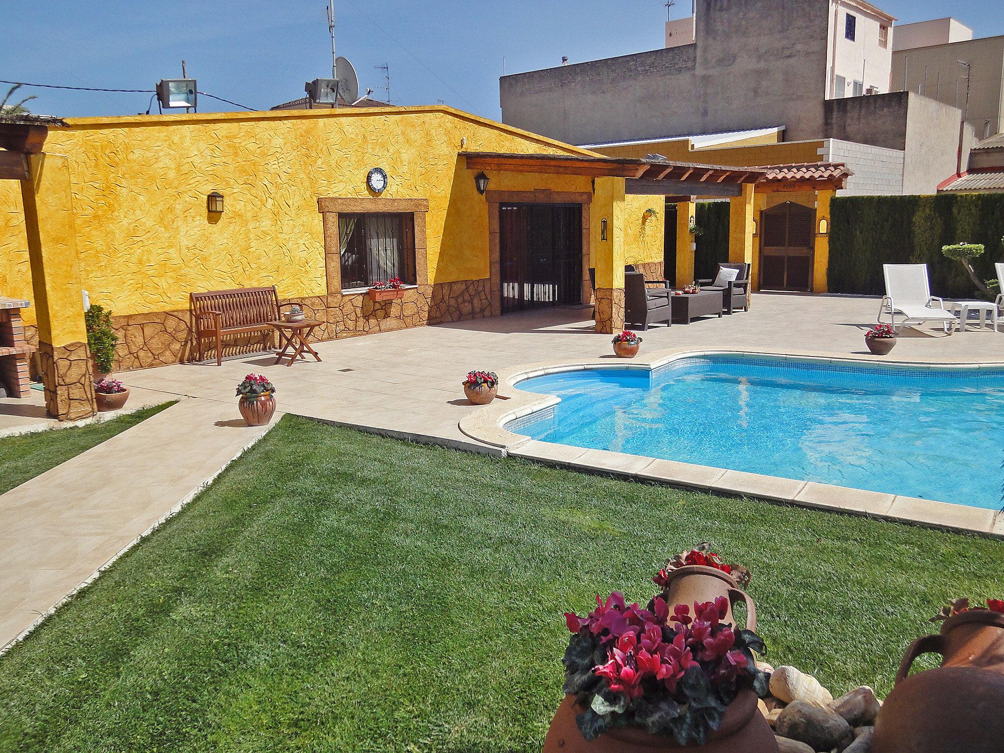 Photo 2 - 3 bedroom House in l'Aldea with private pool and sea view