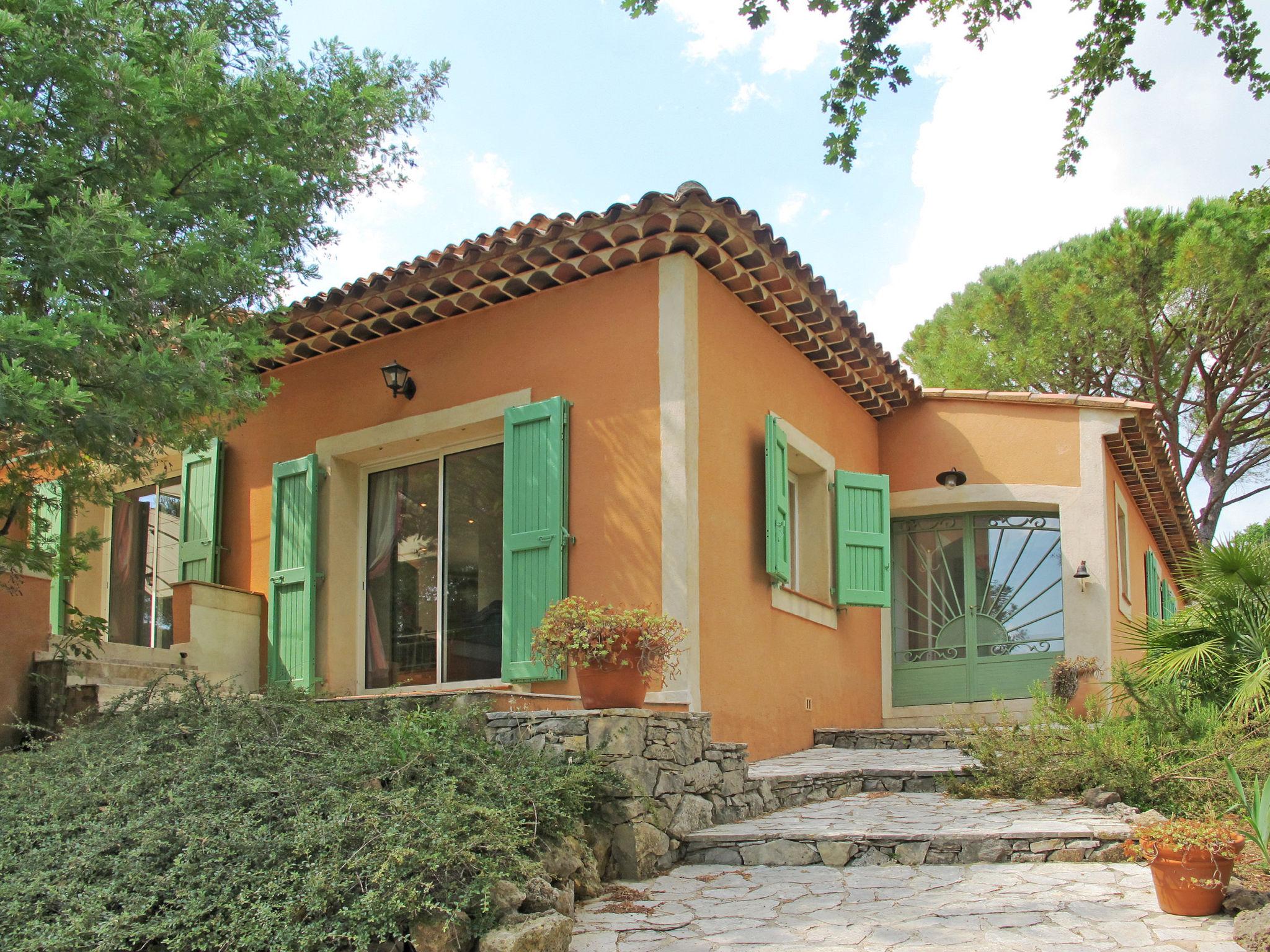 Foto 2 - Casa de 3 quartos em Carcès com piscina privada e jardim