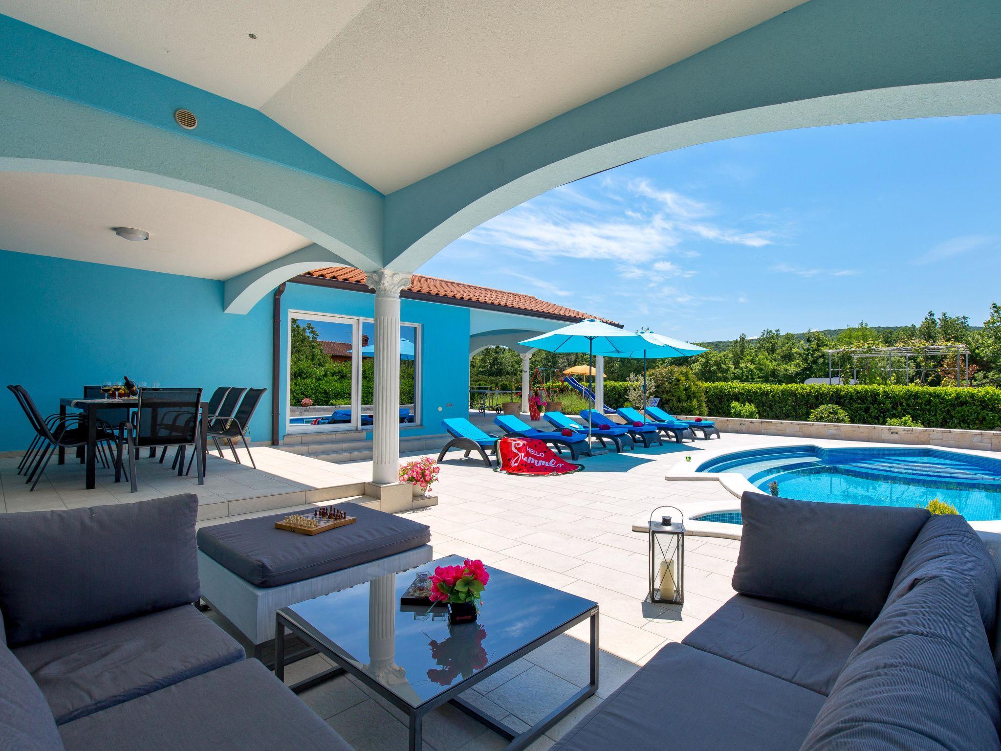 Photo 4 - Maison de 4 chambres à Labin avec piscine privée et vues à la mer