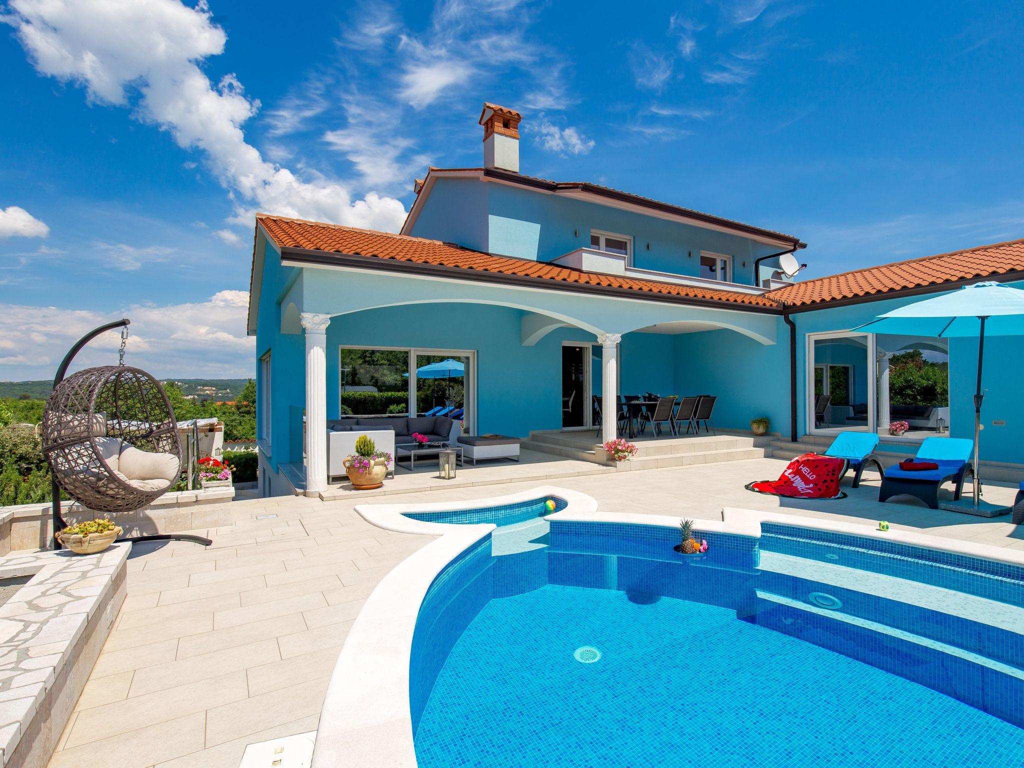 Photo 17 - 4 bedroom House in Labin with private pool and sea view