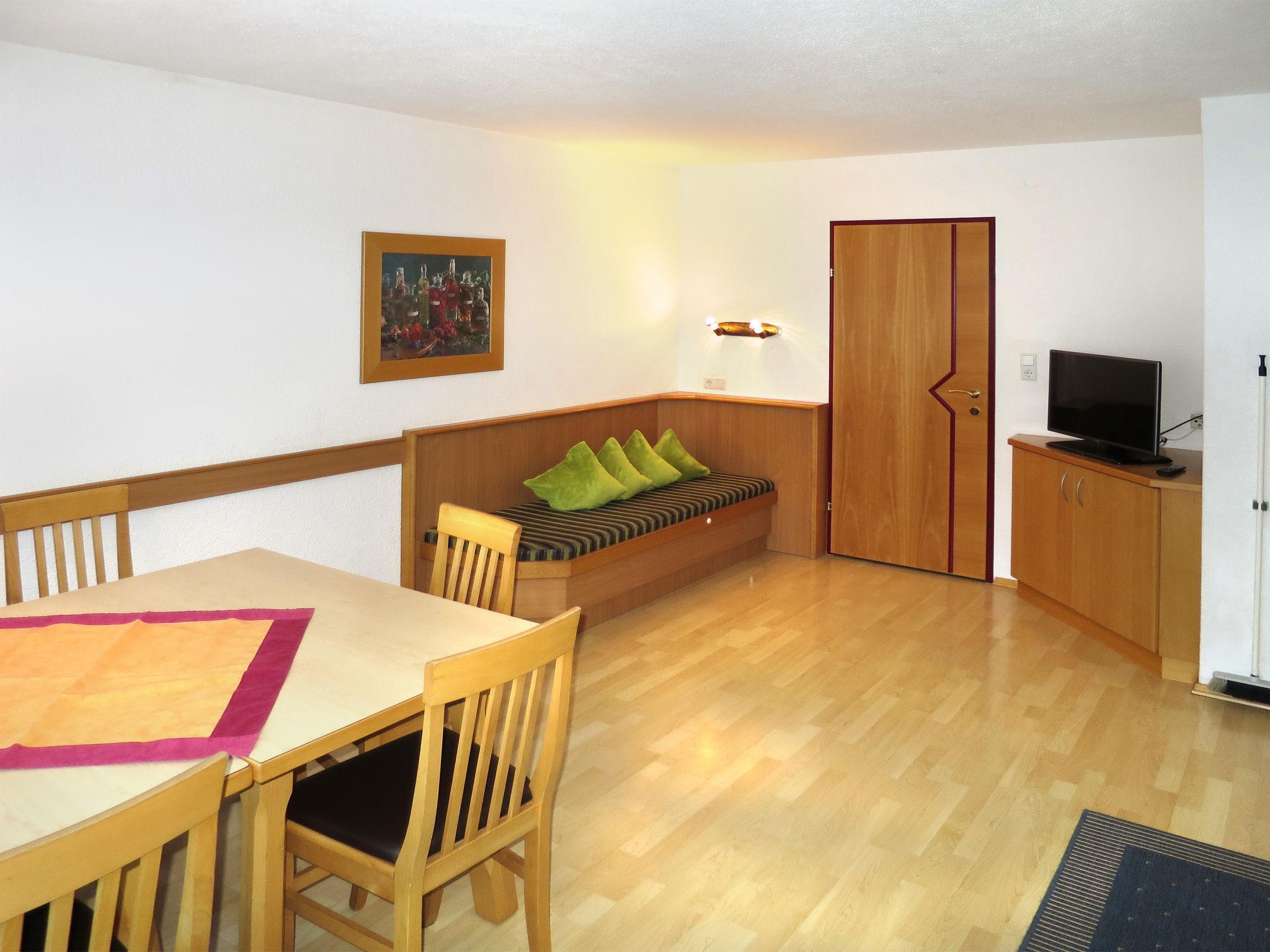 Foto 4 - Apartamento de 4 quartos em Aschau im Zillertal com jardim e terraço