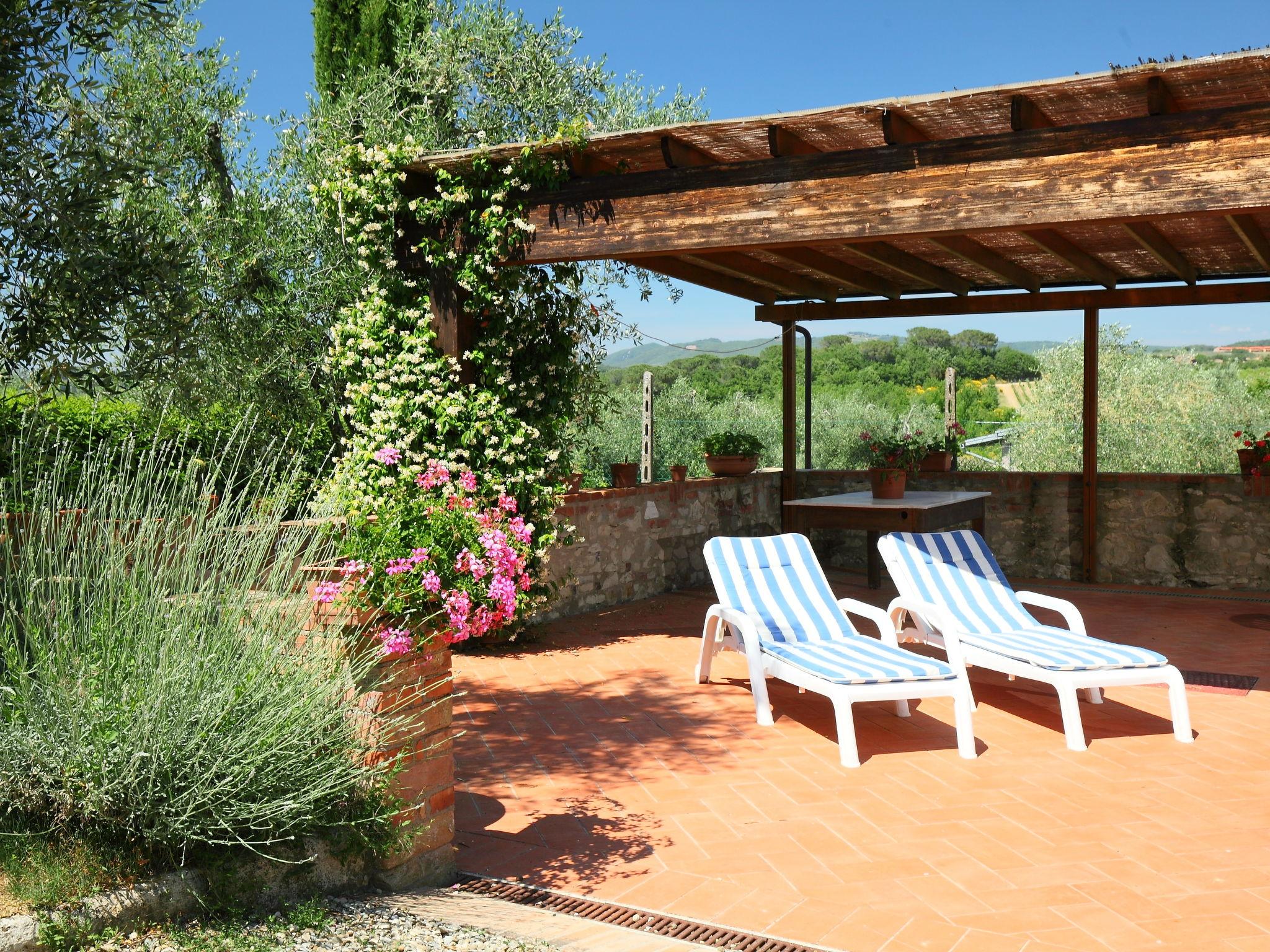 Photo 22 - Appartement de 2 chambres à Castelnuovo Berardenga avec jardin