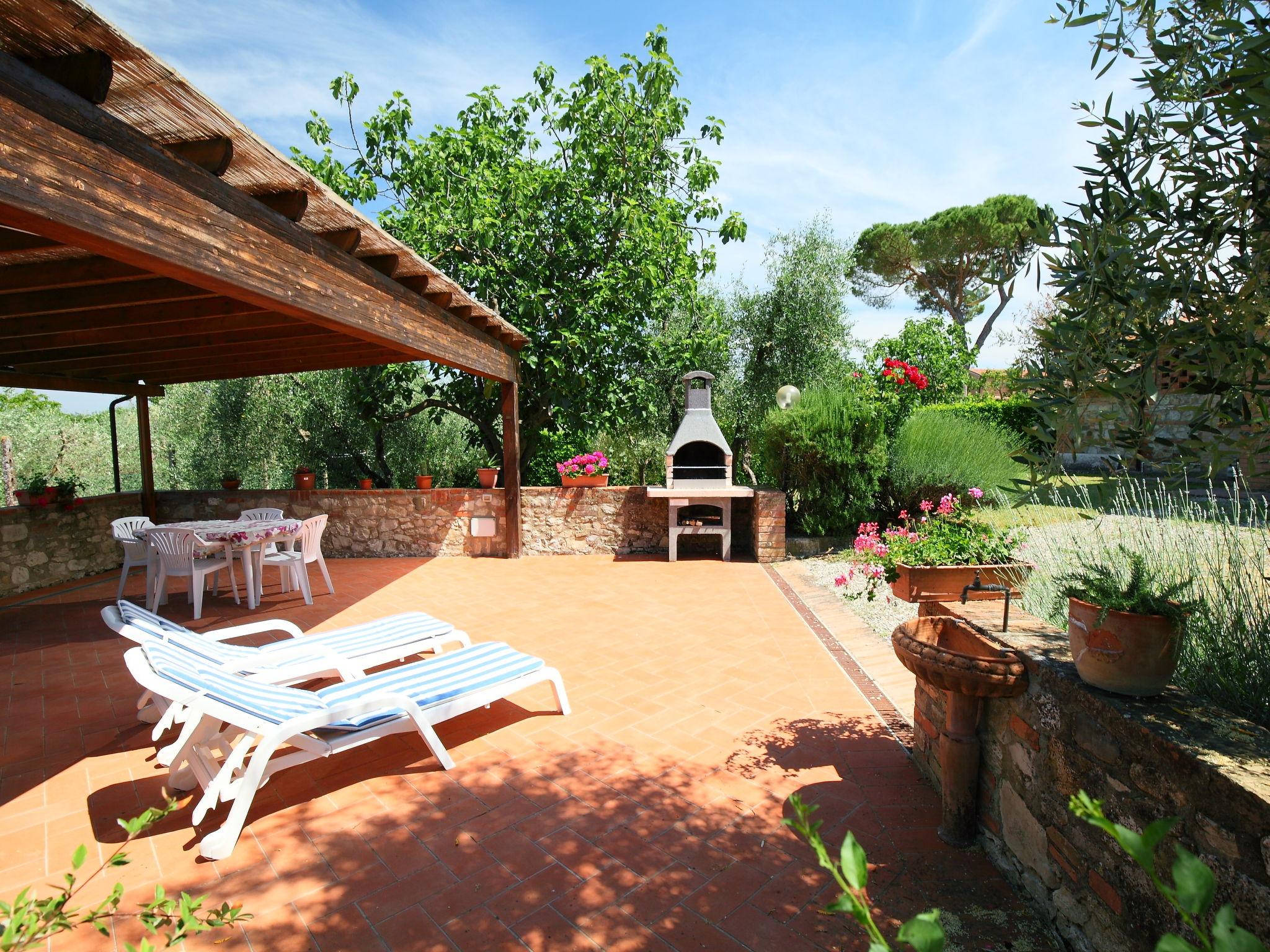 Photo 21 - Appartement de 2 chambres à Castelnuovo Berardenga avec jardin