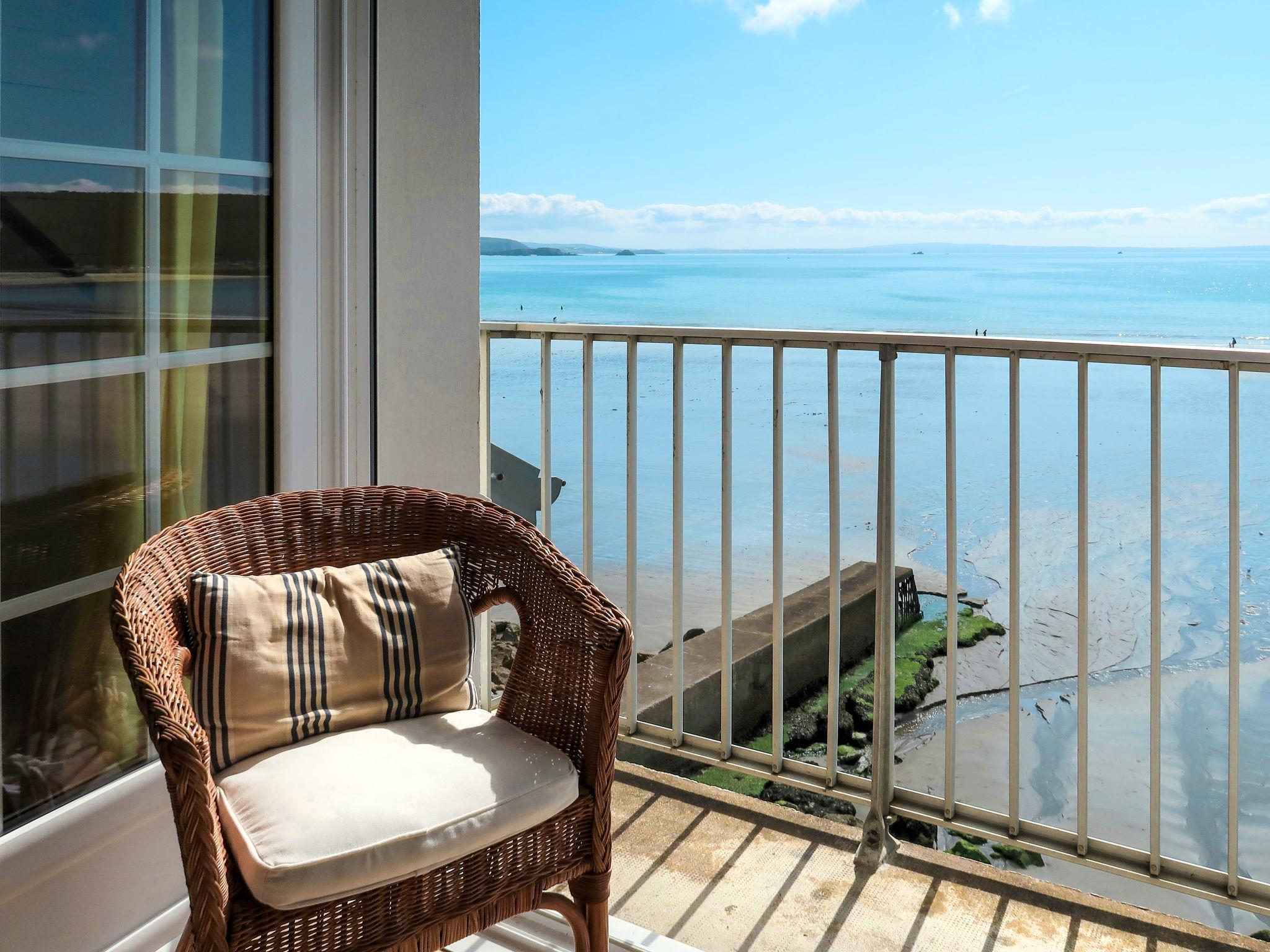 Foto 10 - Casa de 2 quartos em Crozon com terraço e vistas do mar