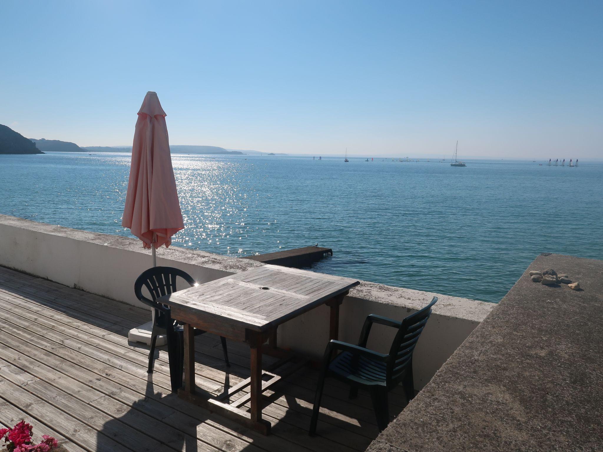 Photo 3 - Maison de 2 chambres à Crozon avec terrasse et vues à la mer