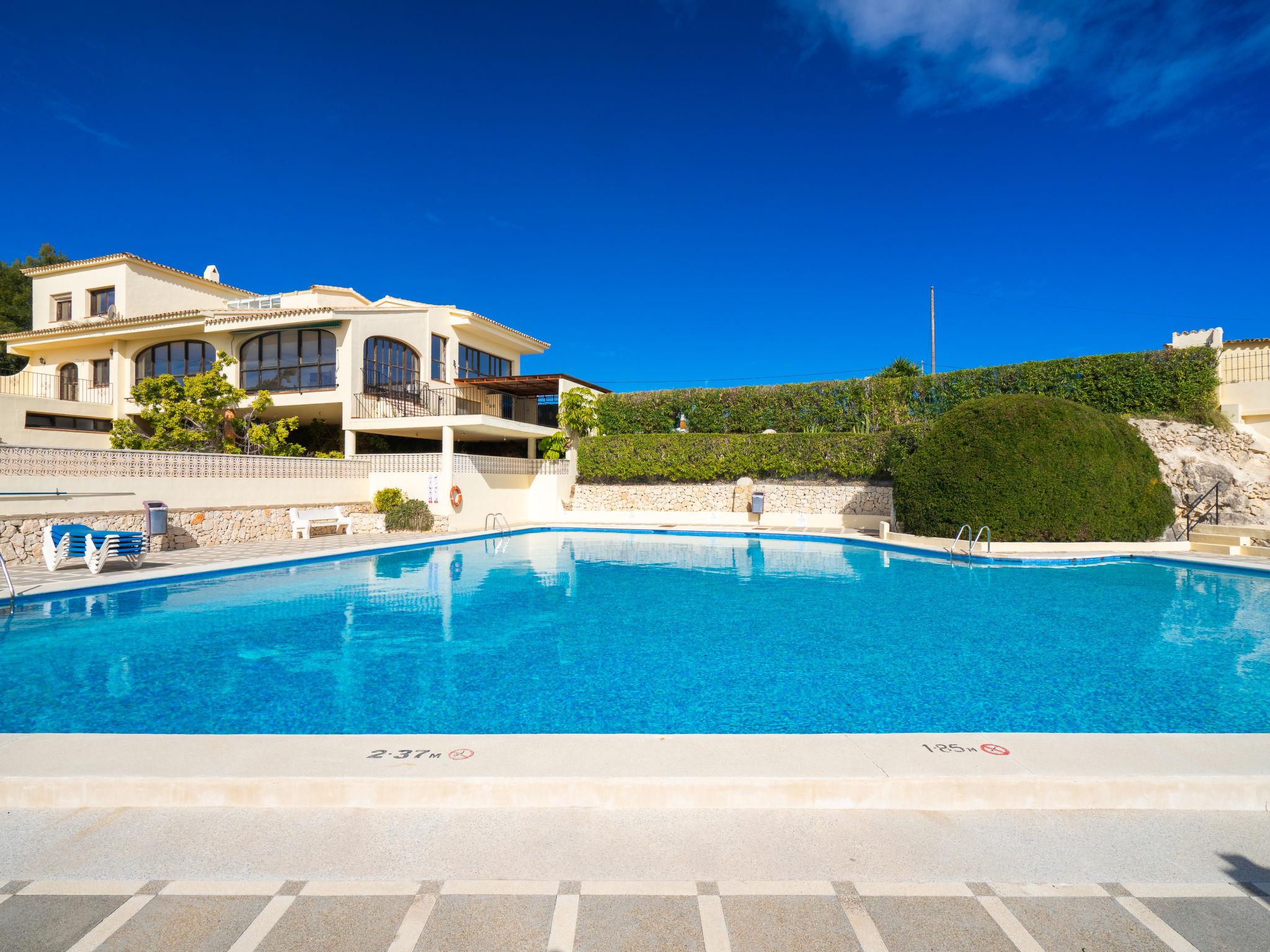 Foto 1 - Apartamento de 2 quartos em Teulada com piscina e vistas do mar