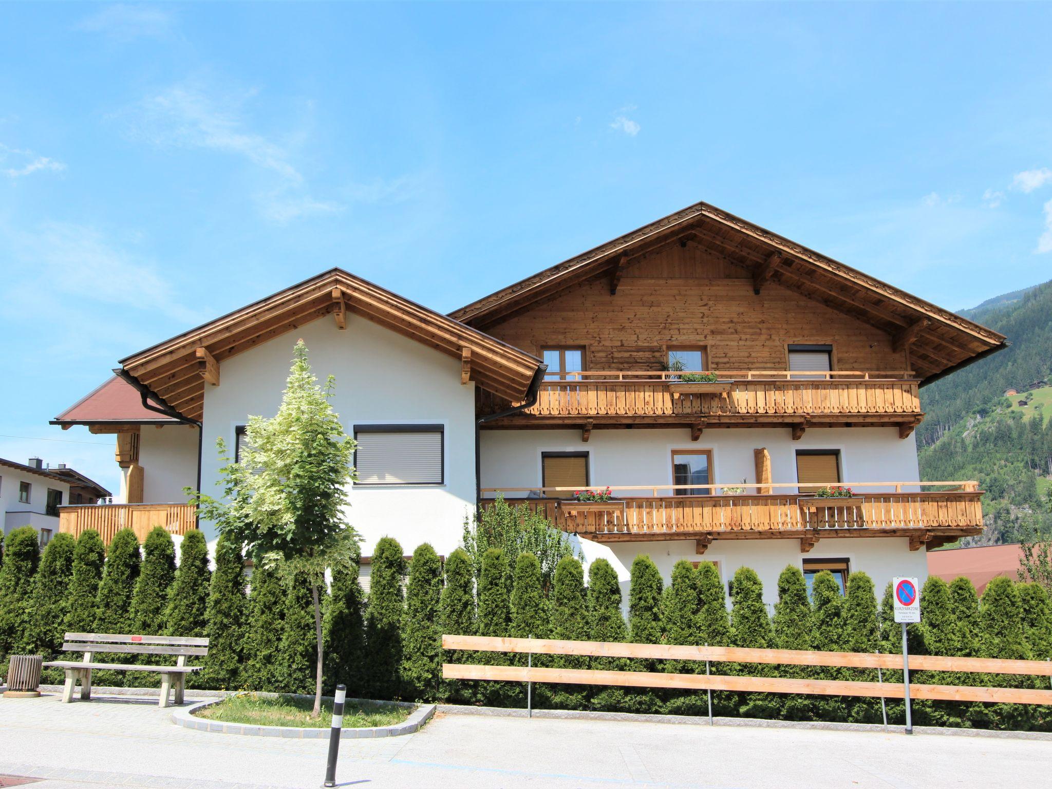 Foto 1 - Apartment mit 1 Schlafzimmer in Aschau im Zillertal mit blick auf die berge