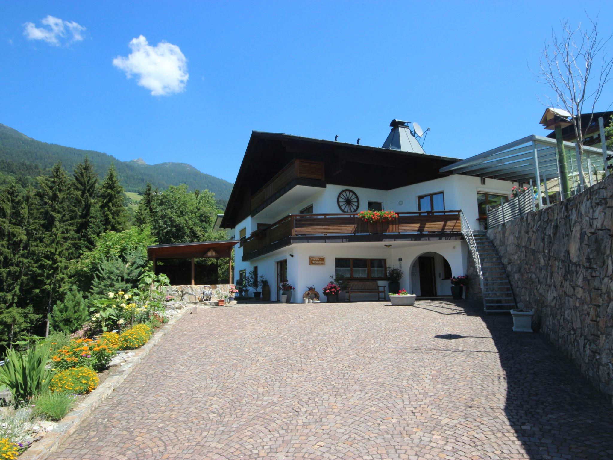 Foto 1 - Apartamento de 2 habitaciones en Schruns con jardín y vistas a la montaña