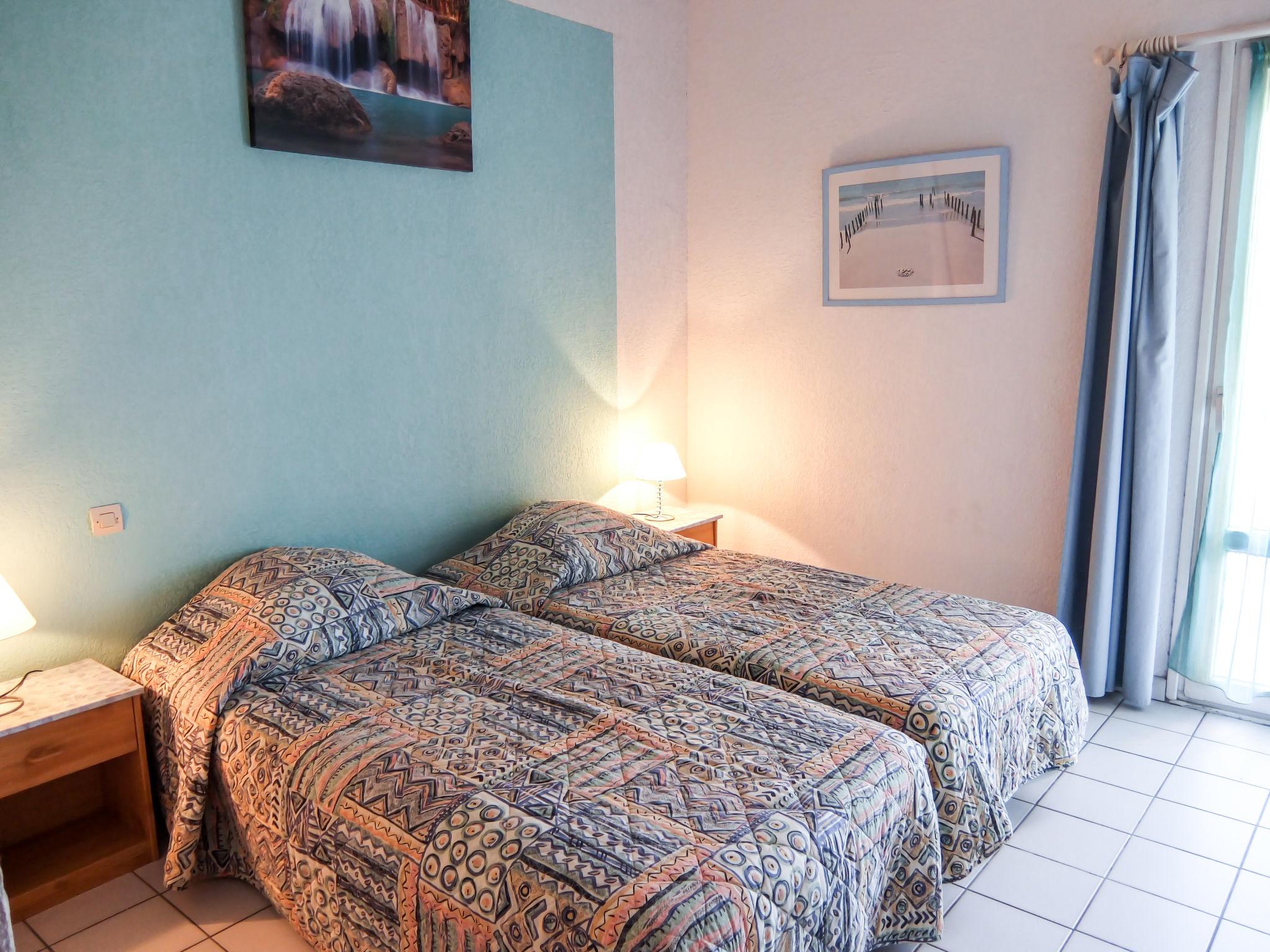 Photo 3 - Appartement de 2 chambres à Argelès-sur-Mer avec piscine et vues à la mer