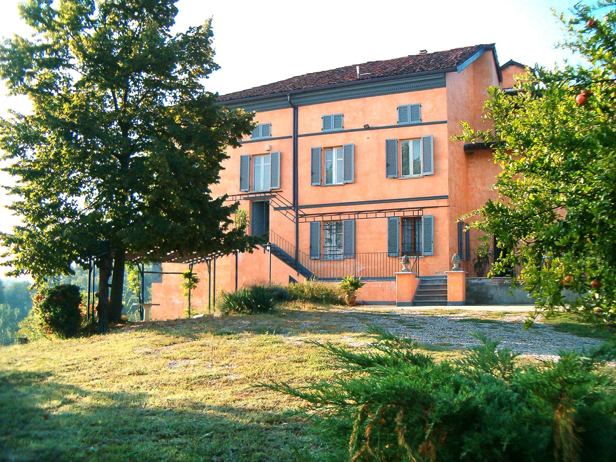 Foto 1 - Apartamento de 2 quartos em Rocca d'Arazzo com jardim e terraço