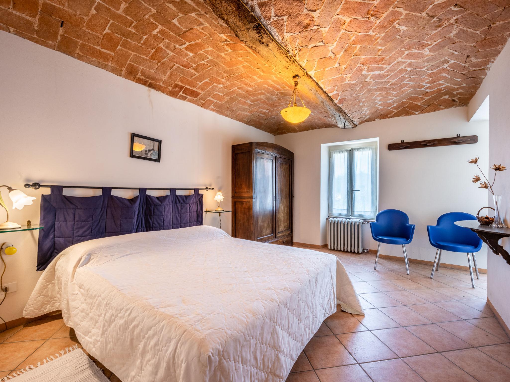 Foto 5 - Apartment mit 2 Schlafzimmern in Rocca d'Arazzo mit garten und terrasse