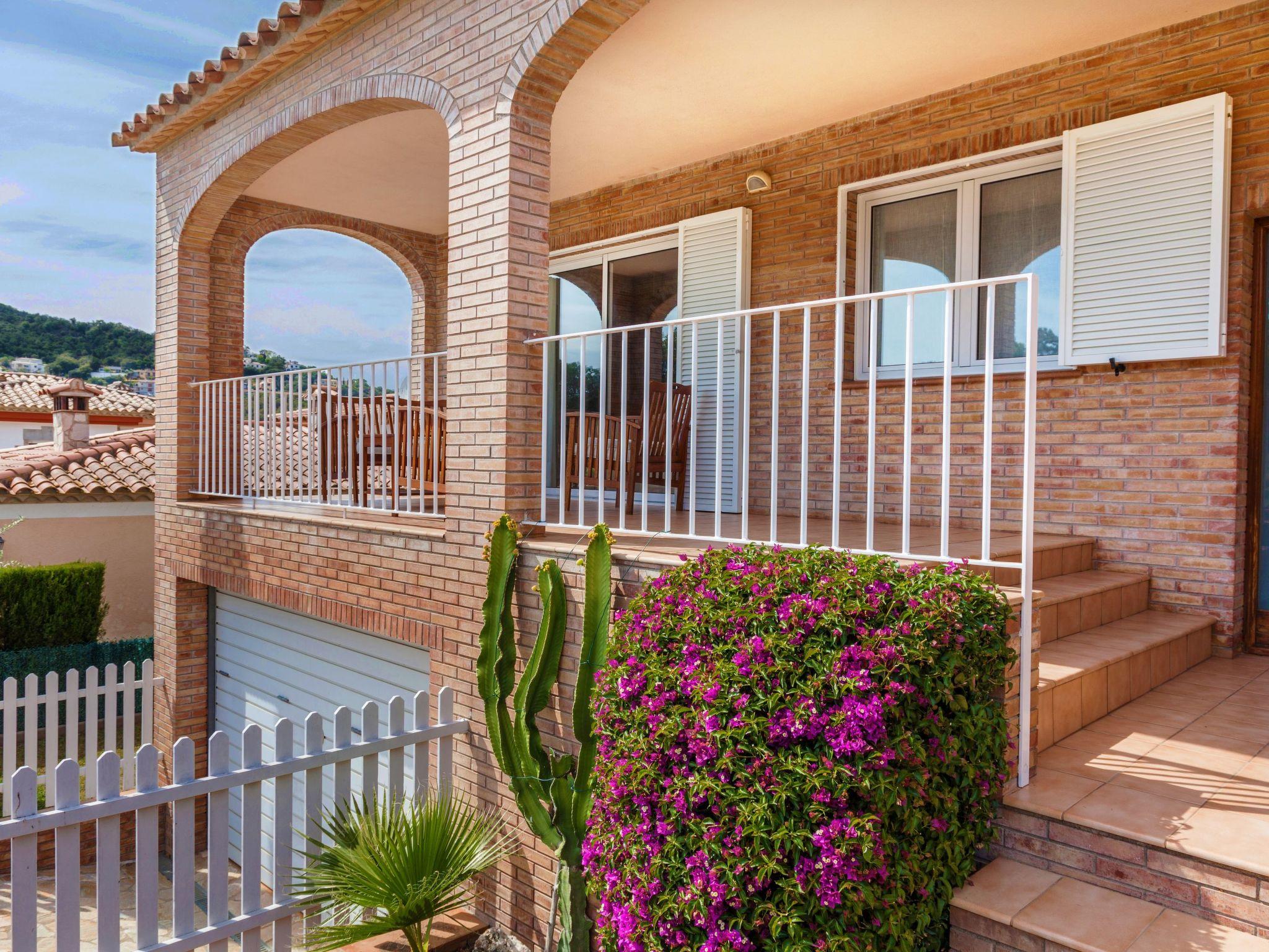 Foto 36 - Casa de 4 quartos em Calonge i Sant Antoni com piscina privada e vistas do mar