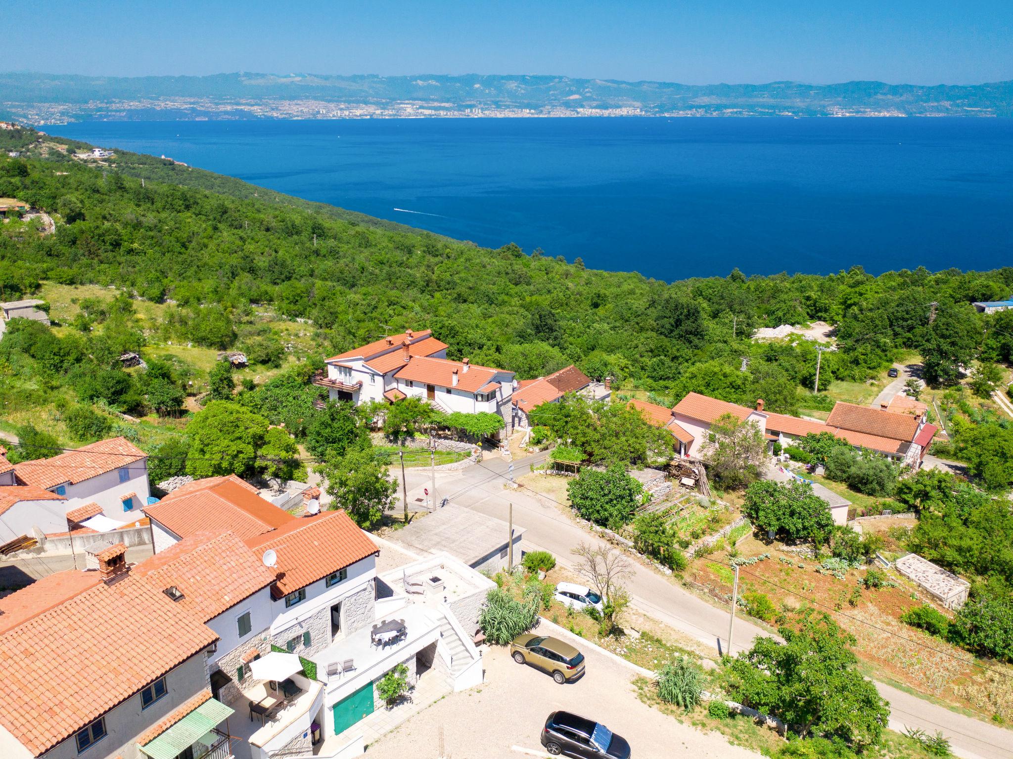 Foto 19 - Casa con 2 camere da letto a Mošćenička Draga con terrazza