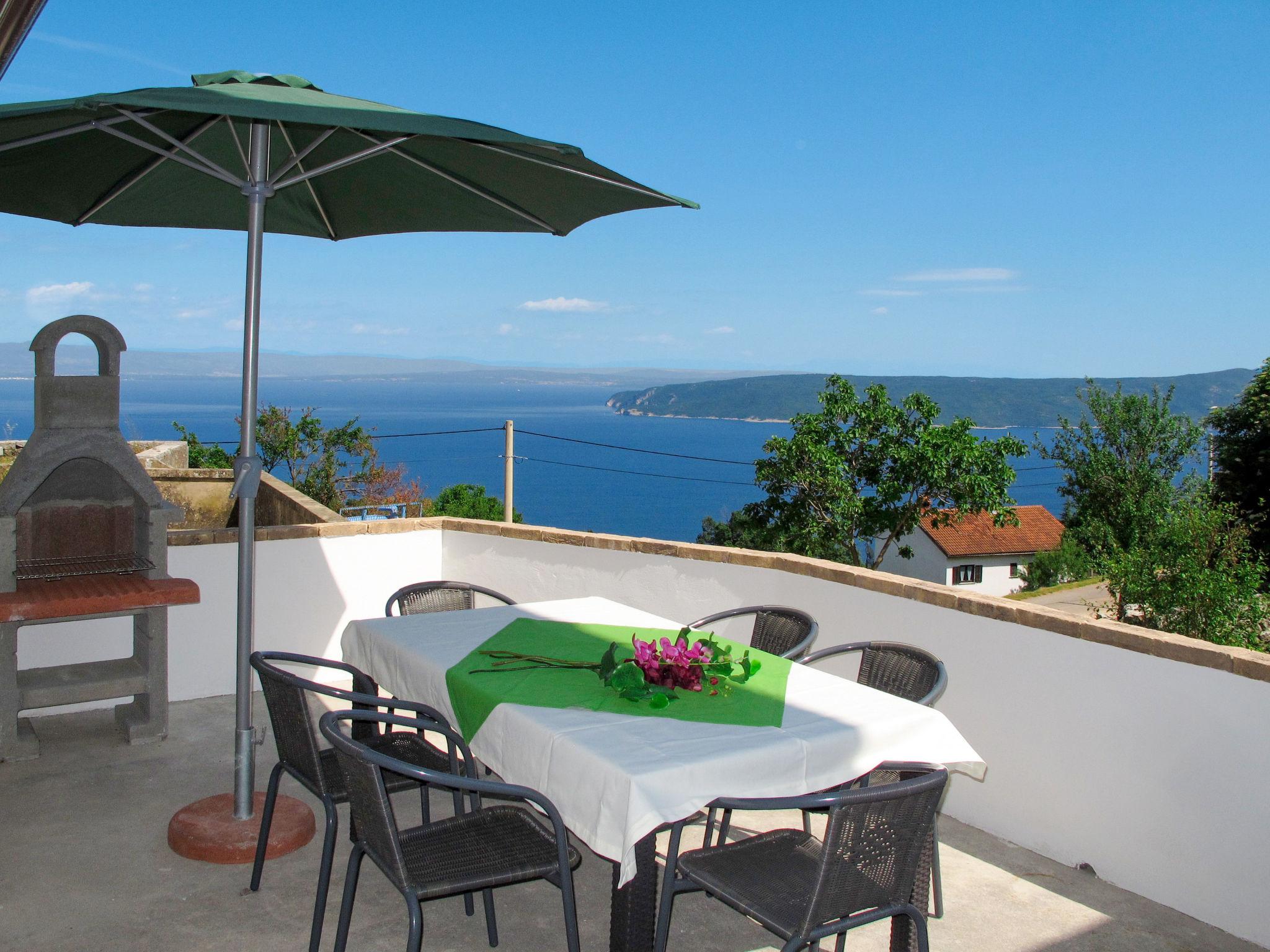 Foto 1 - Casa de 2 quartos em Mošćenička Draga com terraço e vistas do mar