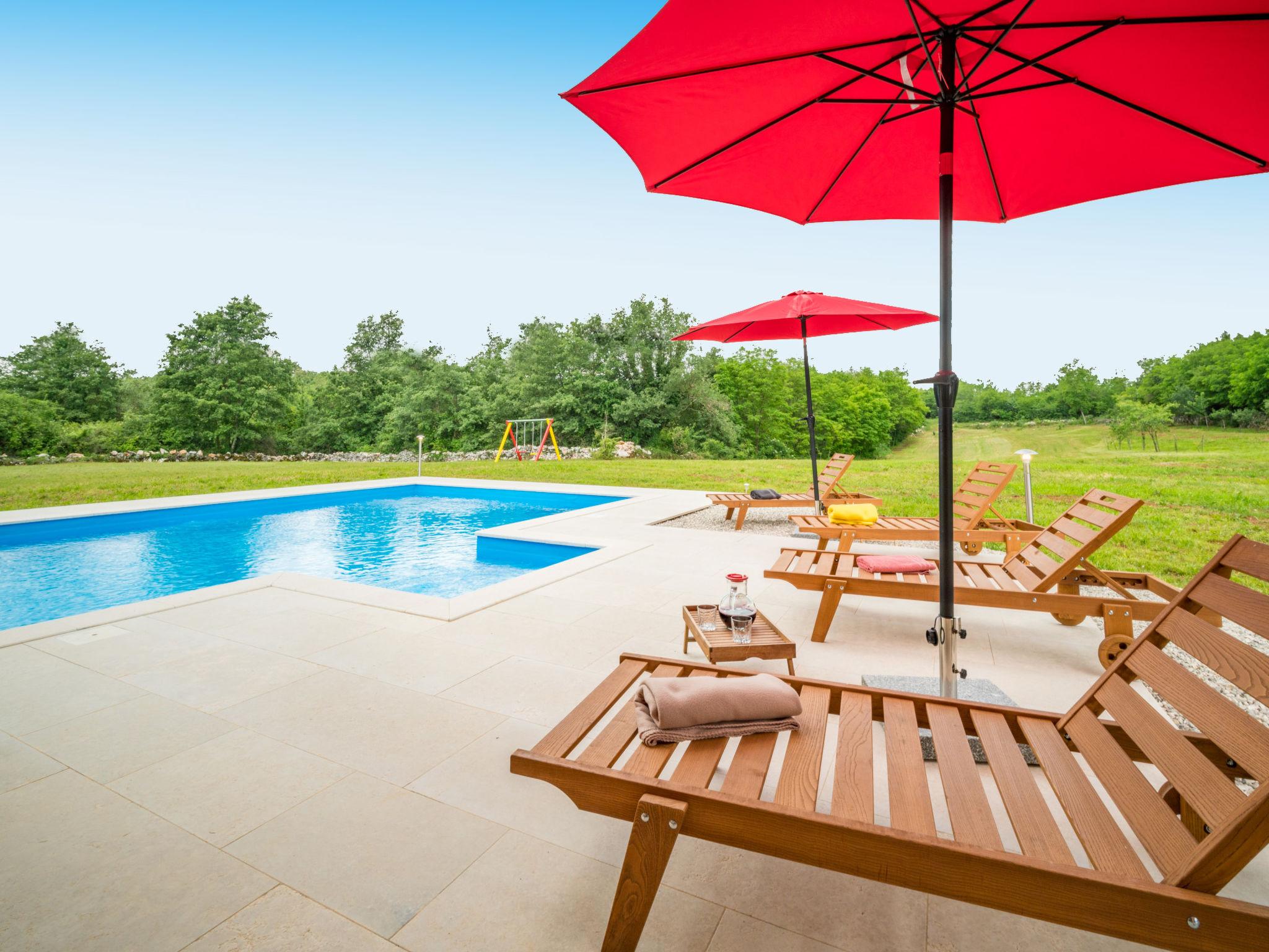 Photo 22 - Maison de 3 chambres à Pazin avec piscine privée et jardin